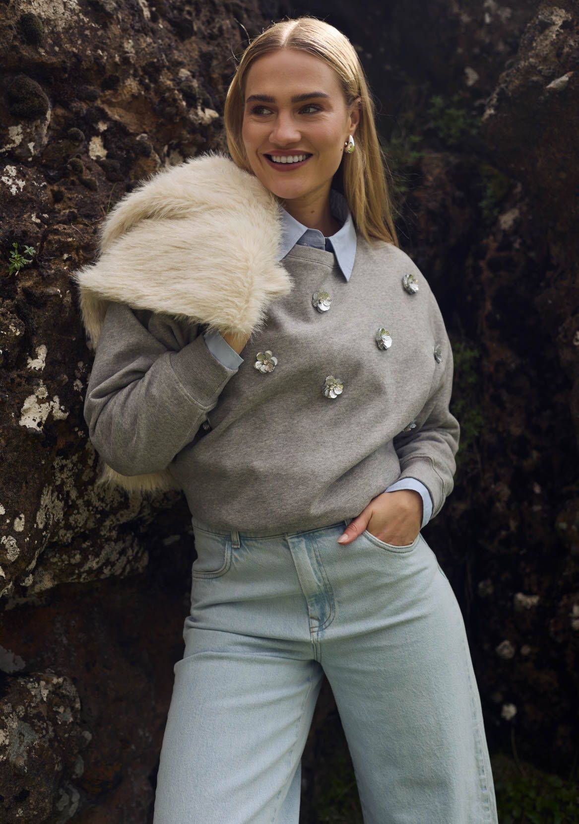 NUKUS SWEATER