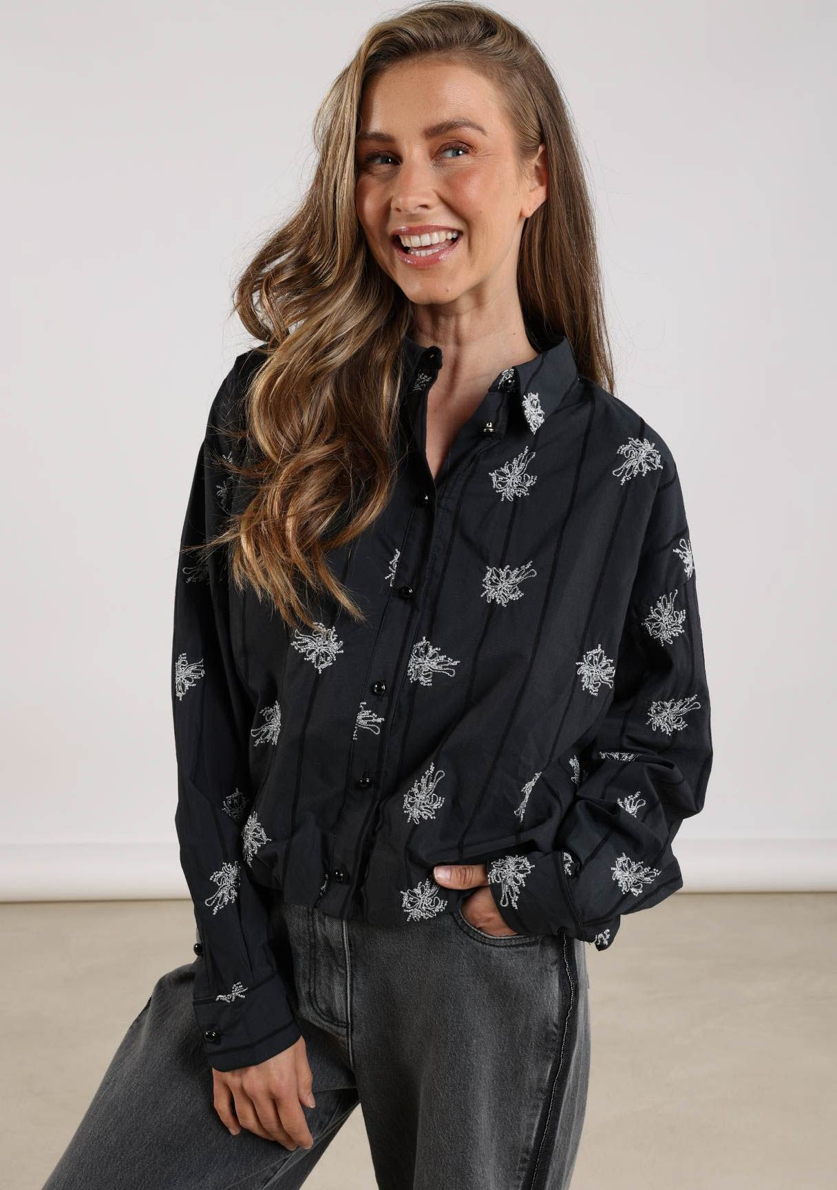 NUKUS BLOUSE