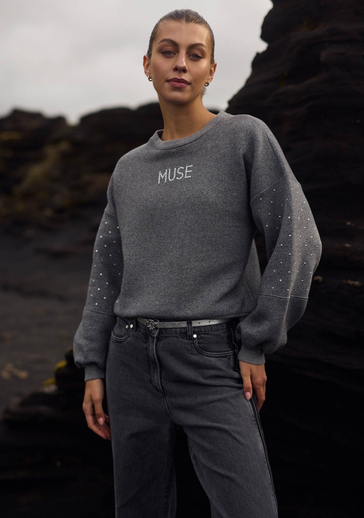 NUKUS SWEATER