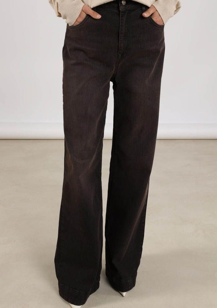 NUKUS JEANS