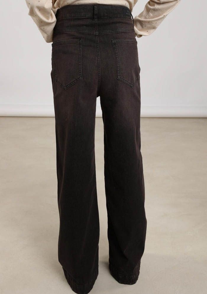 NUKUS JEANS