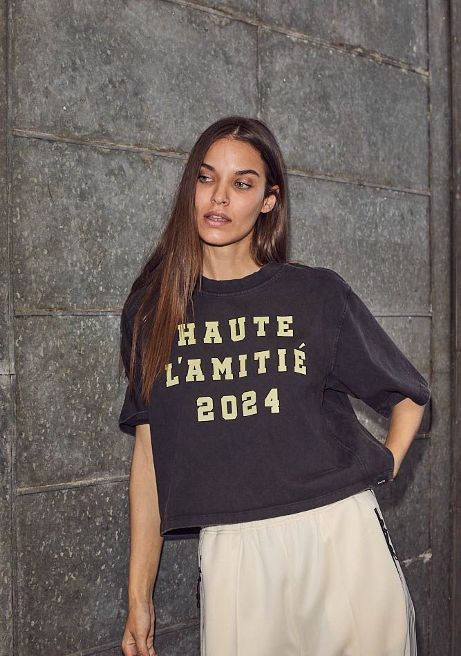 HAUTE L'AMITIÉ SHIRT