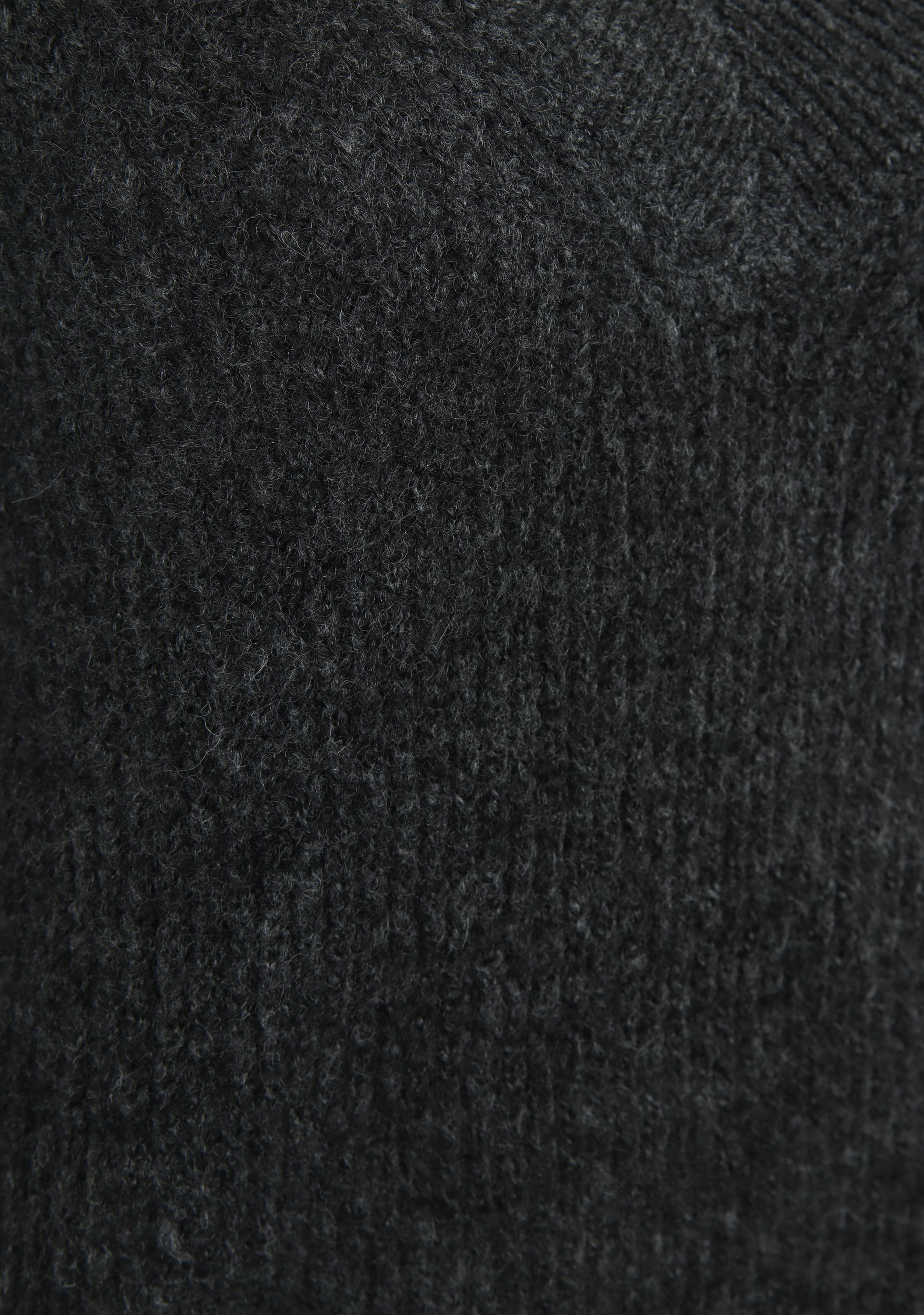 HAUTE L'AMITIÉ TRUI