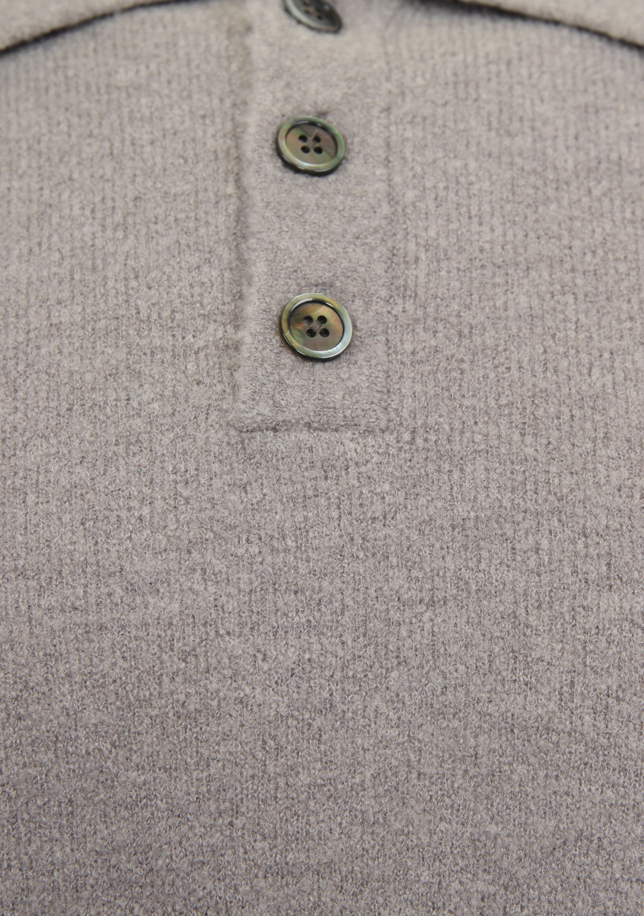 PROFUOMO TRUI
