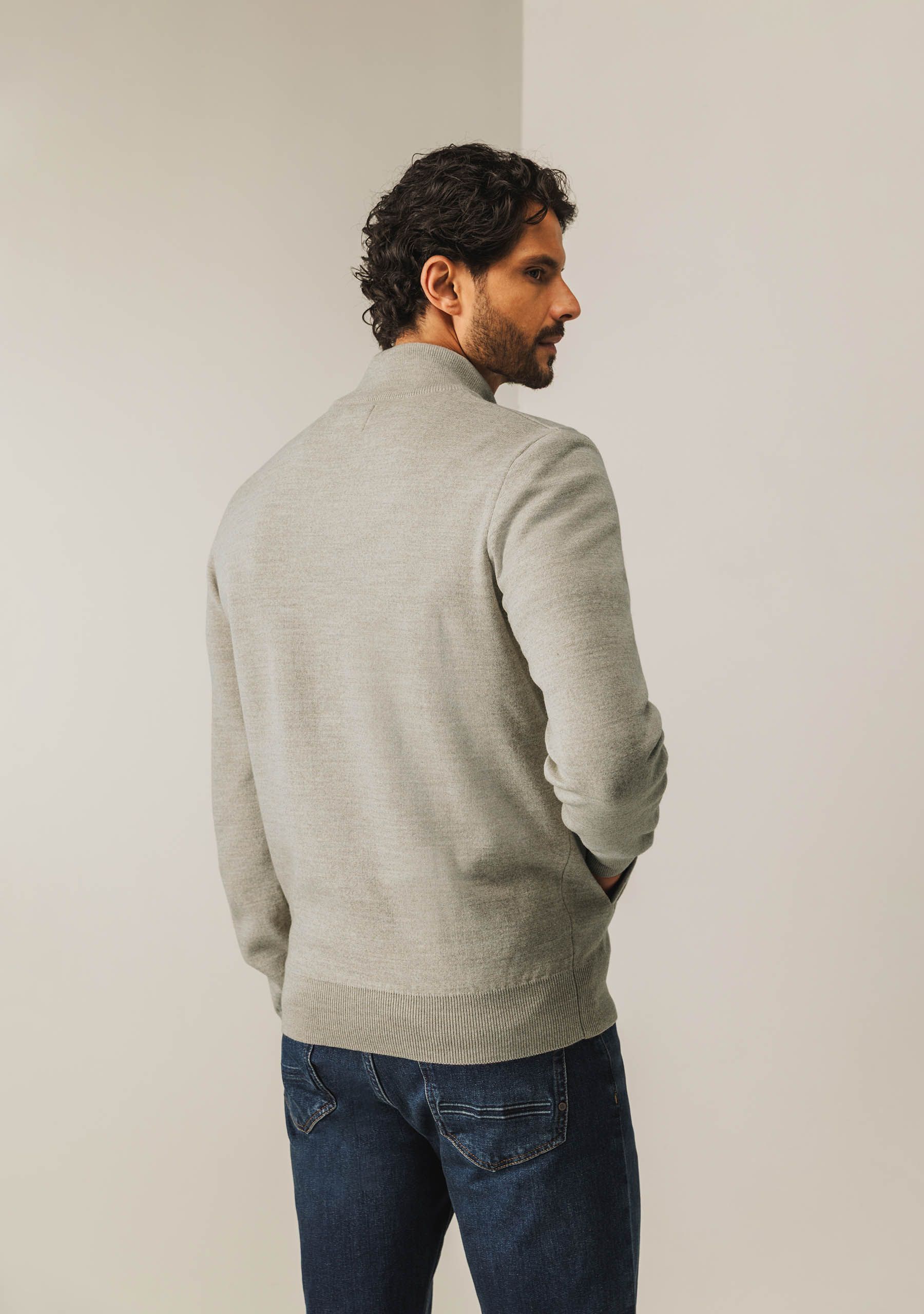STATE OF ART VEST