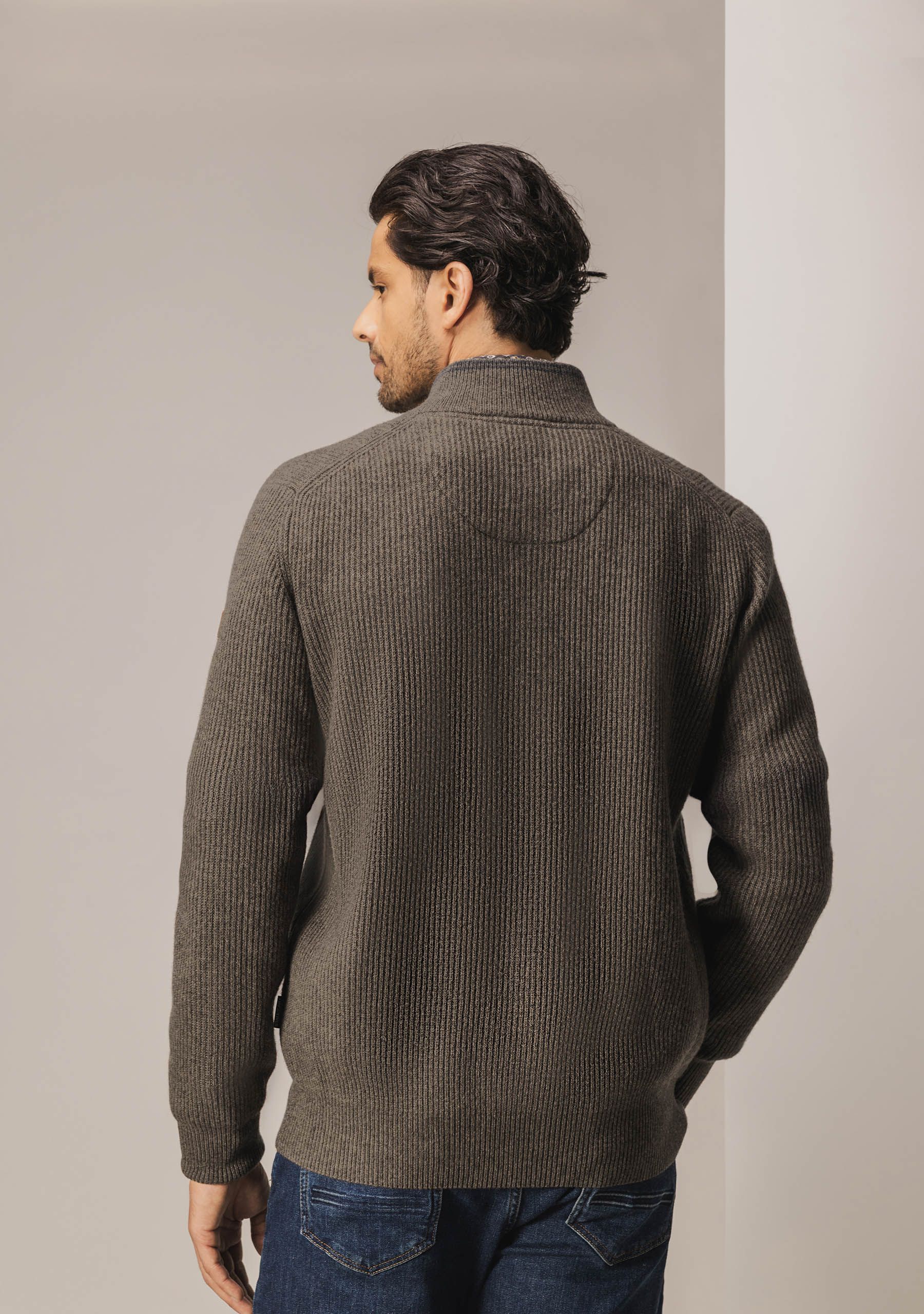 STATE OF ART VEST