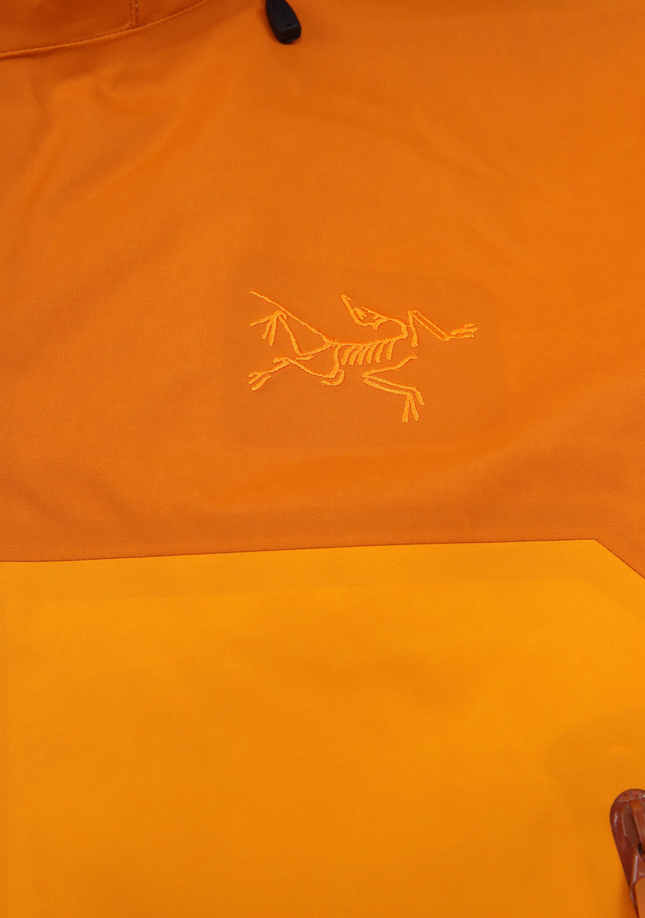 ARC'TERYX SHELL JACKET