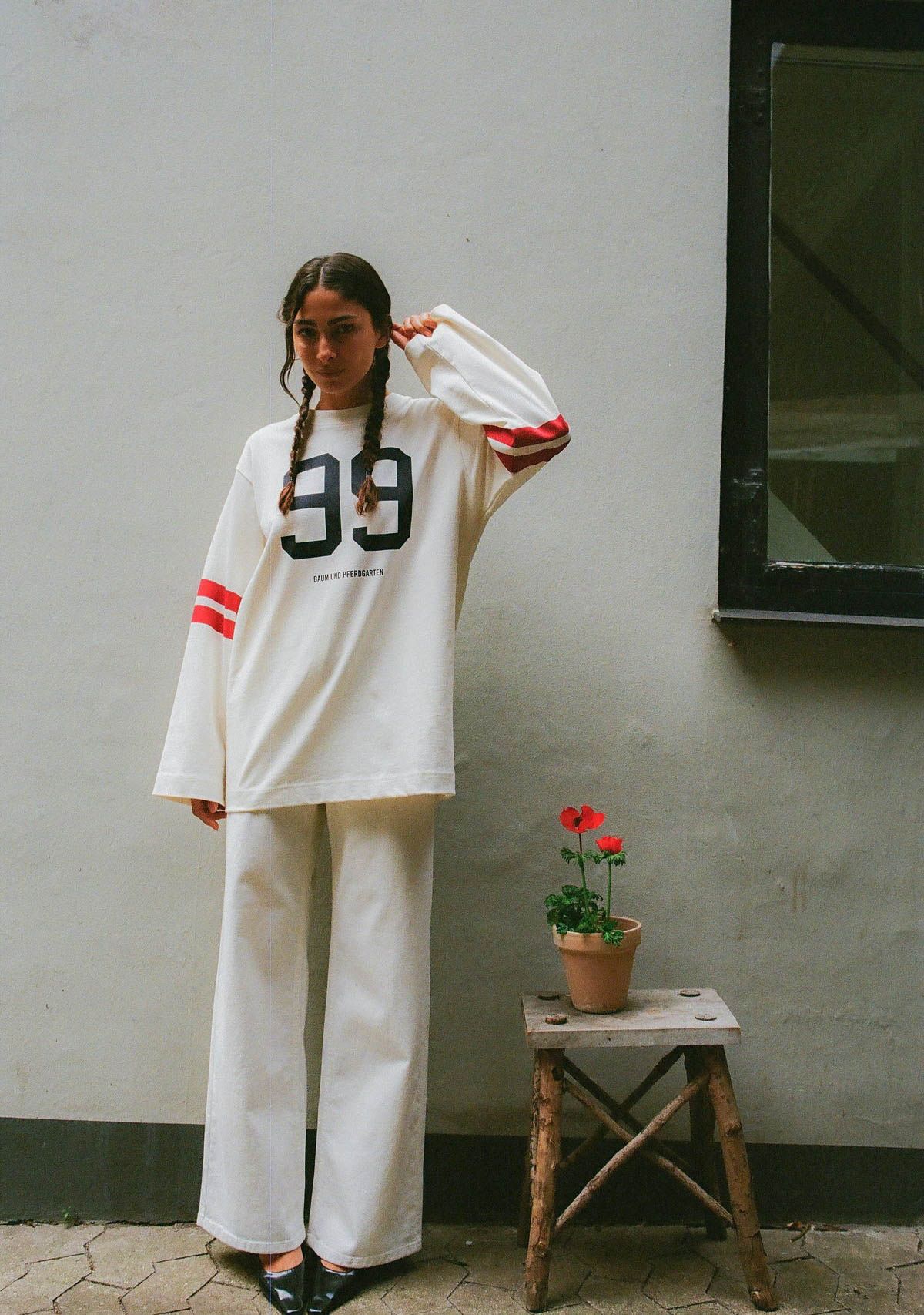 BAUM UND PFERDGARTEN SWEATER