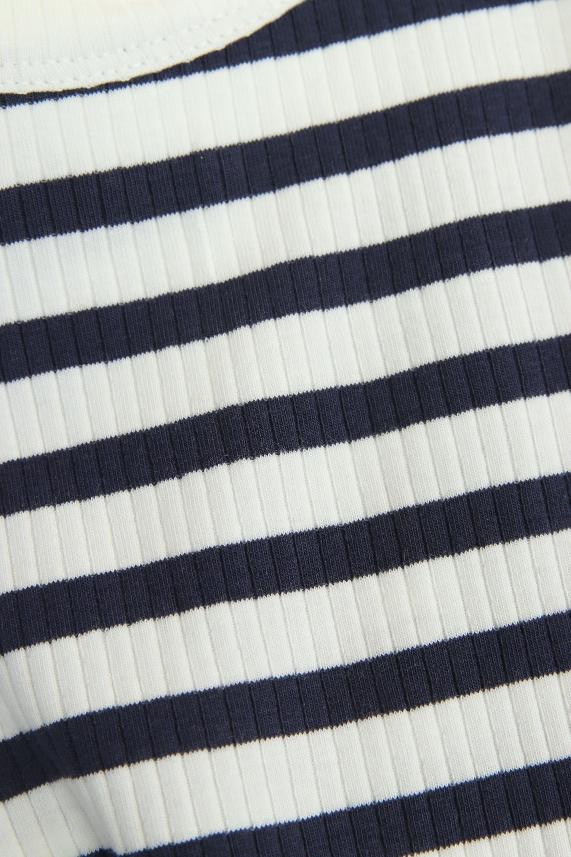 ANNA VAN TOOR TOP