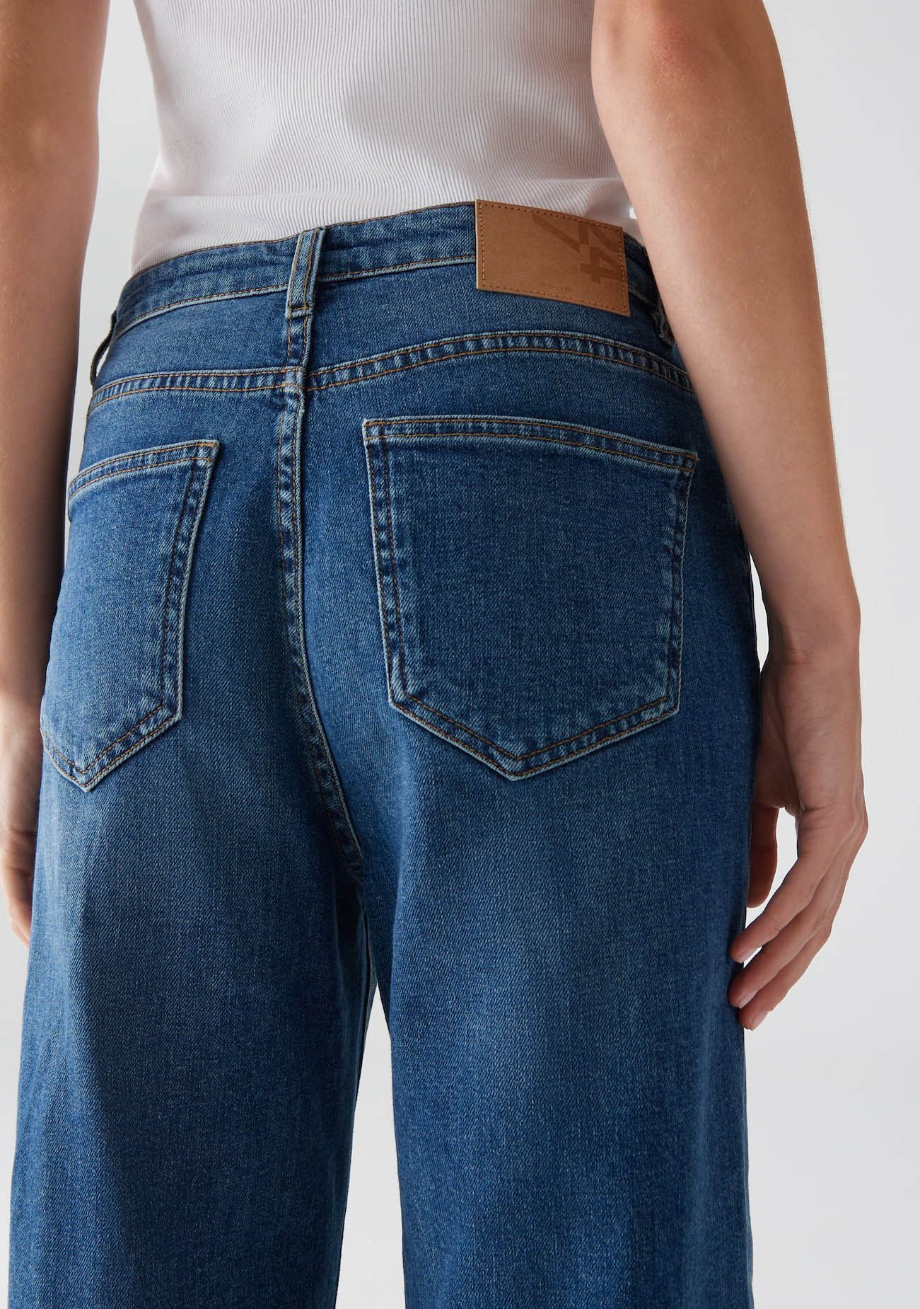 OPUS JEANS