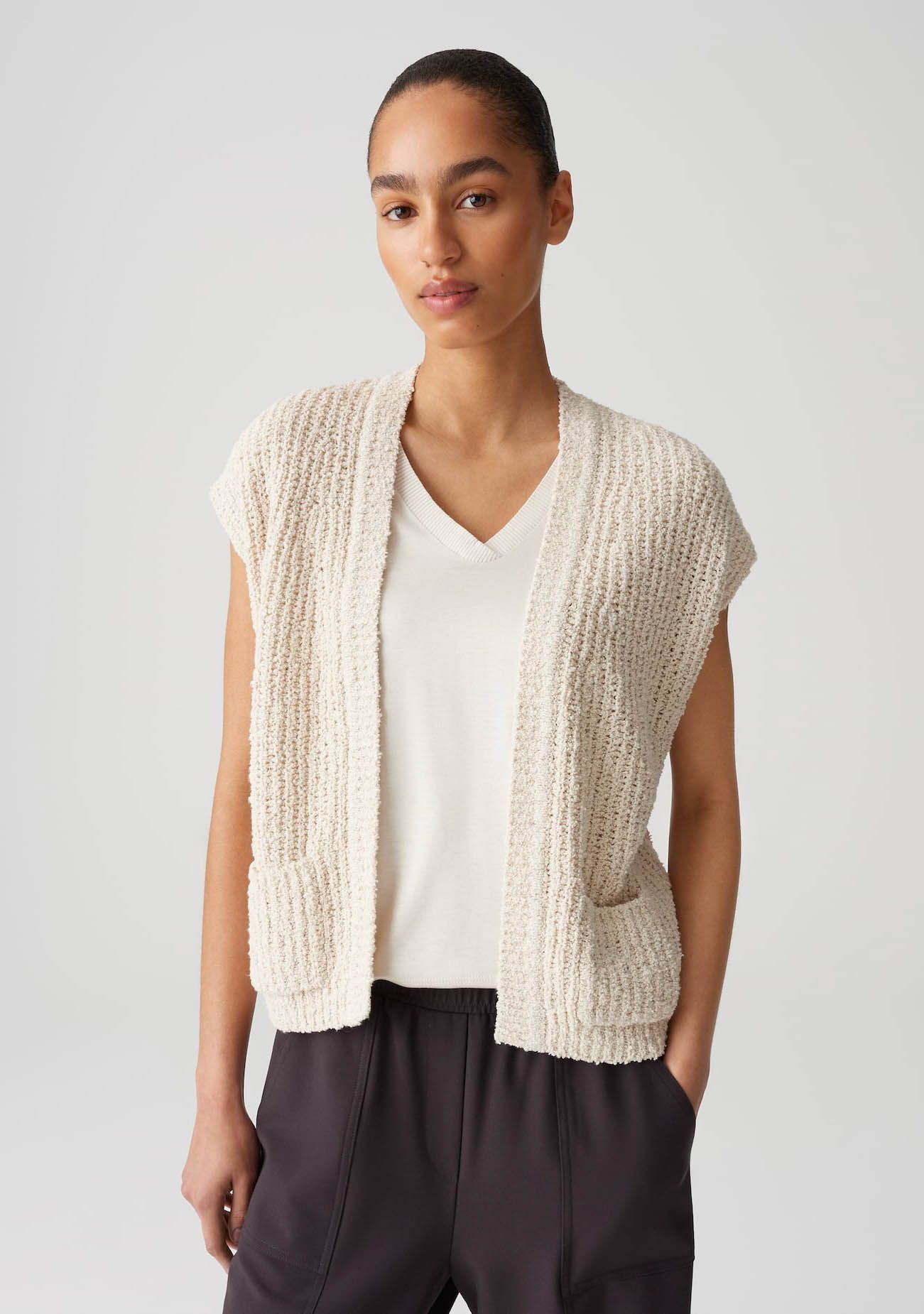 OPUS VEST
