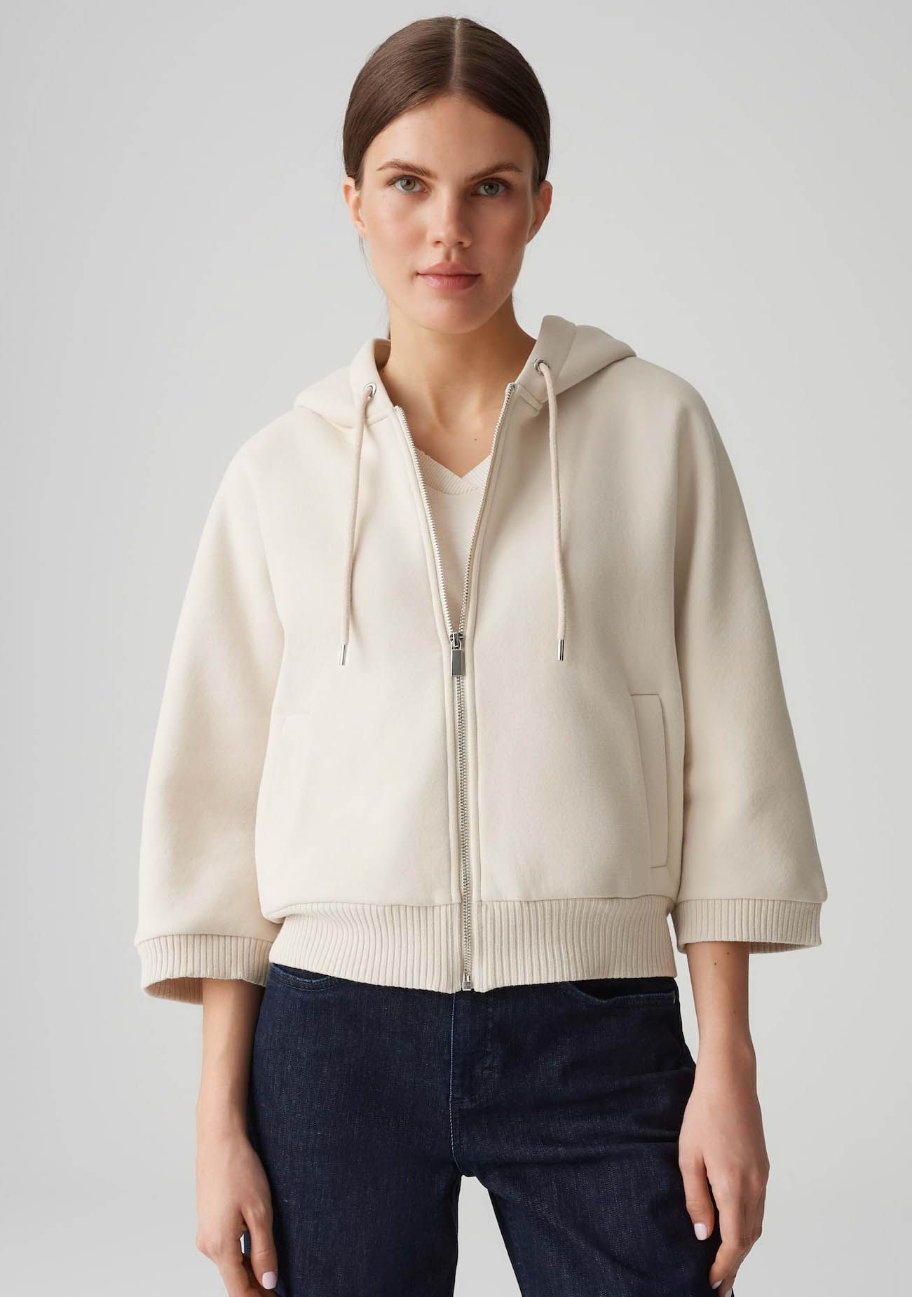 OPUS VEST