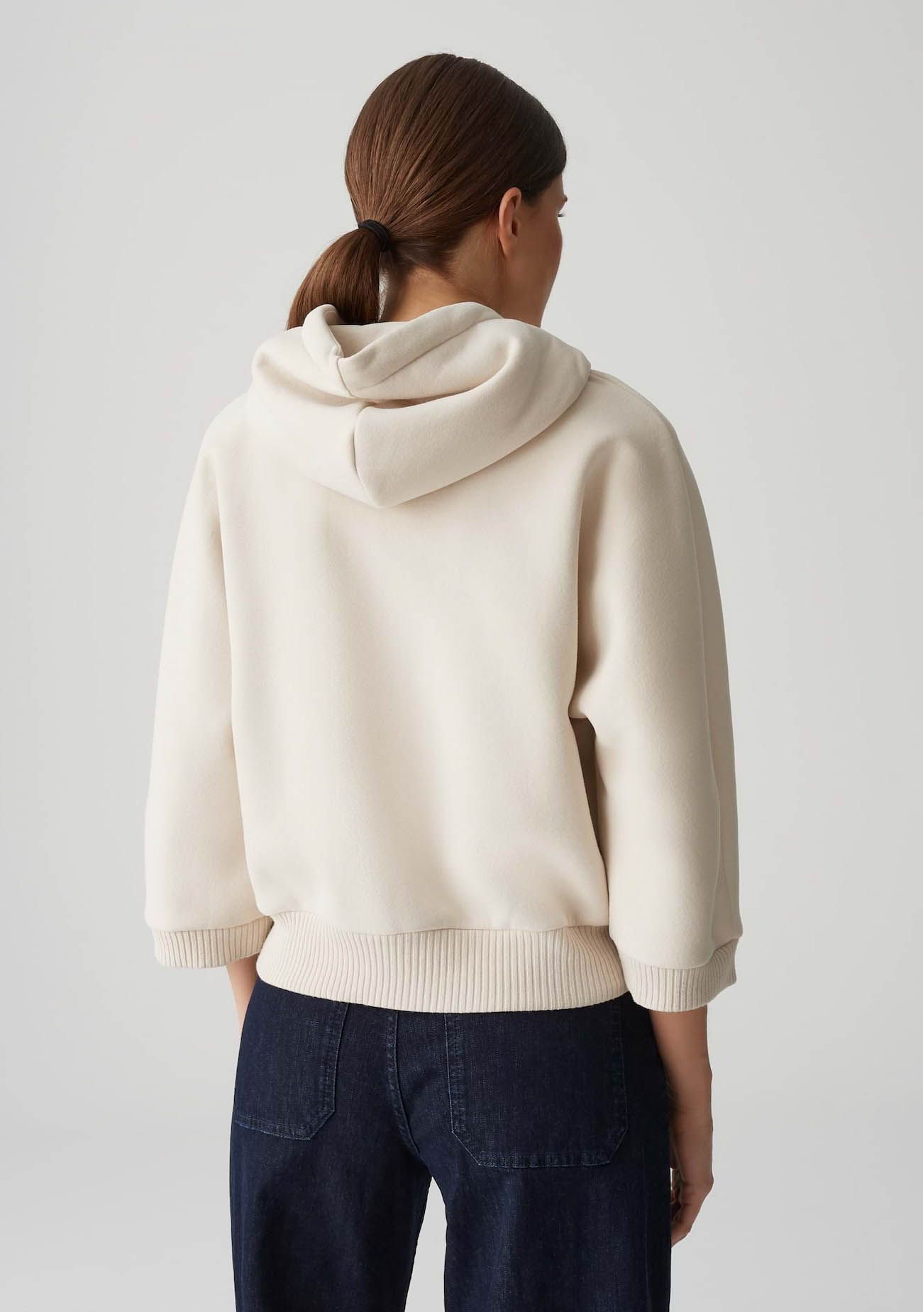 OPUS VEST