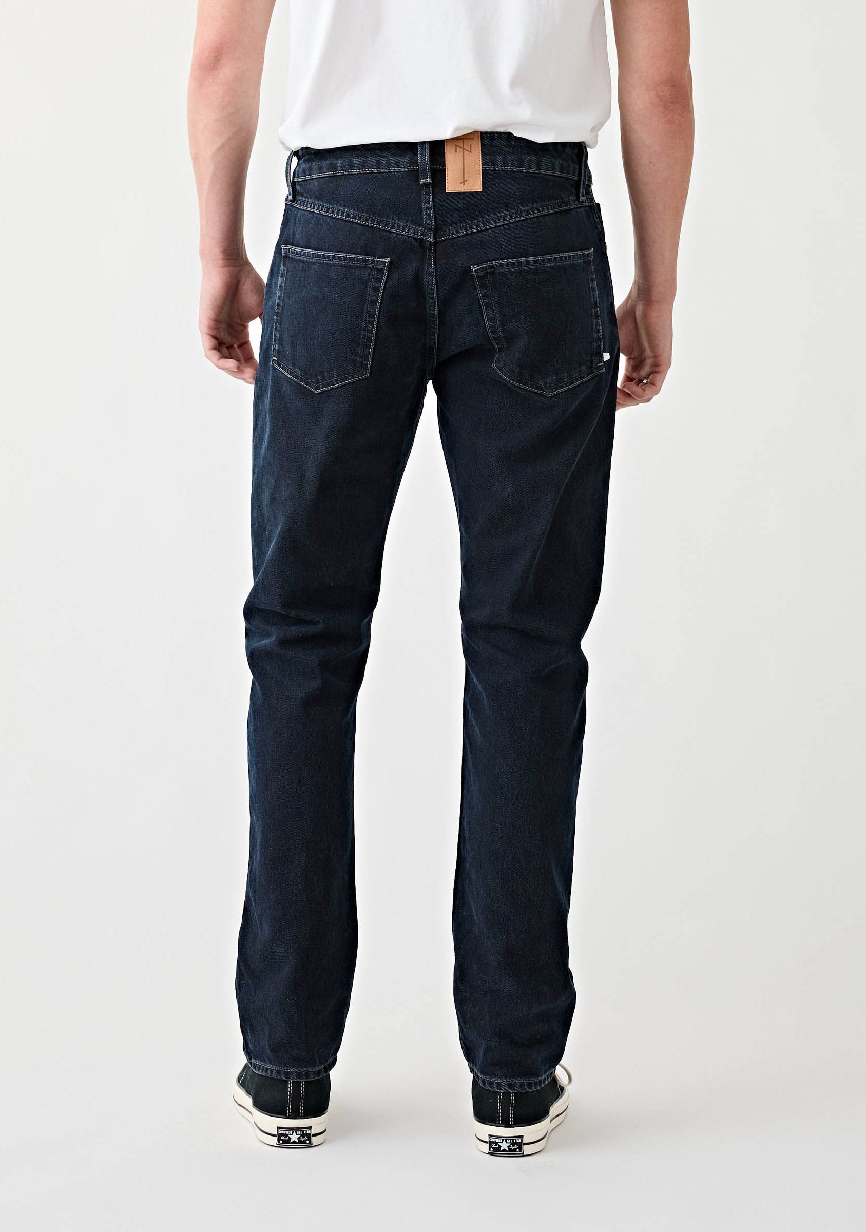 TENUE JEANS