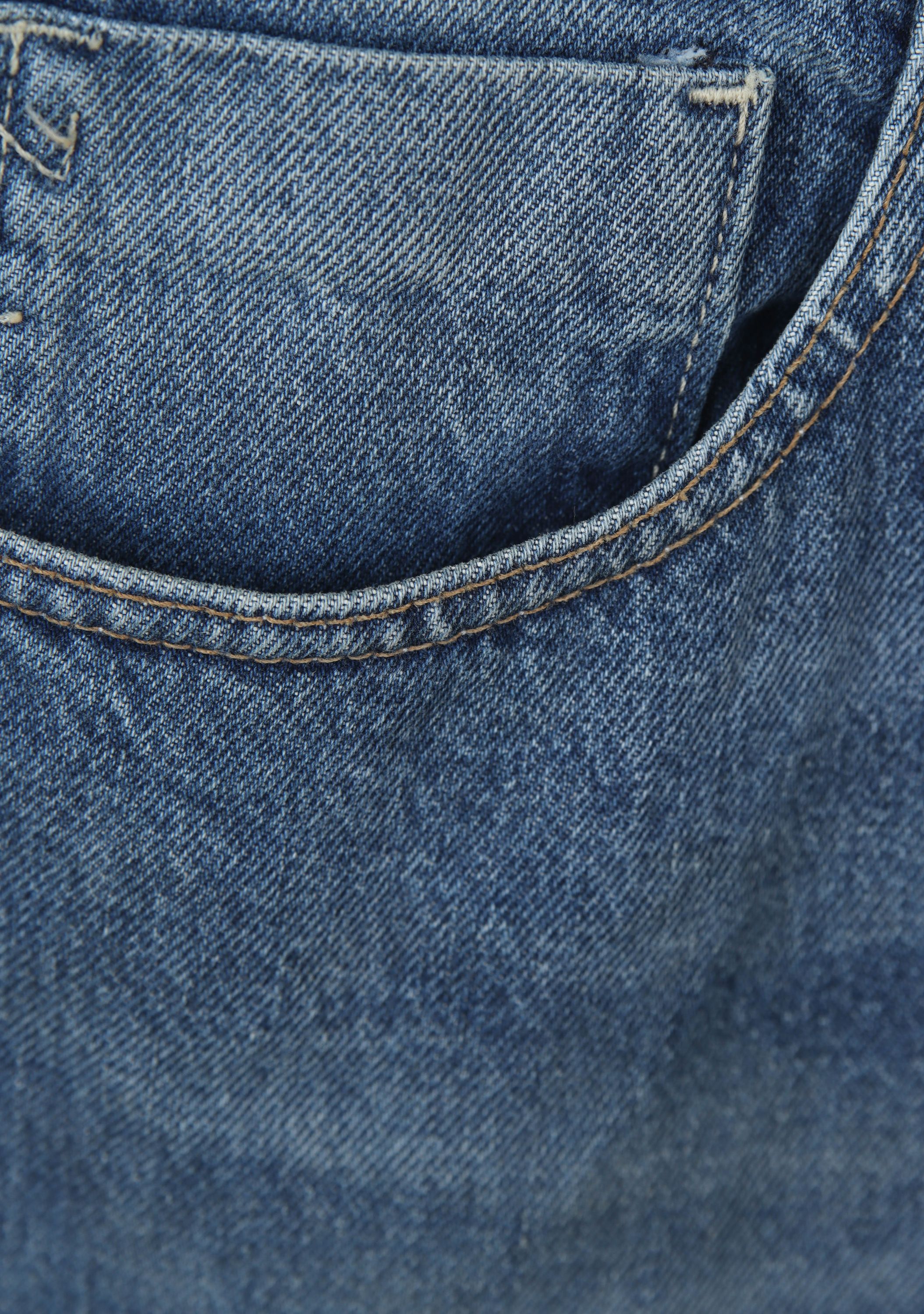 TENUE JEANS