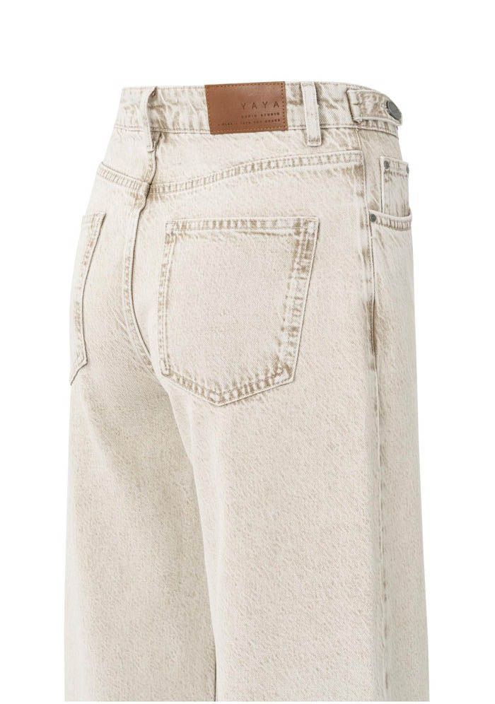 YAYA JEANS
