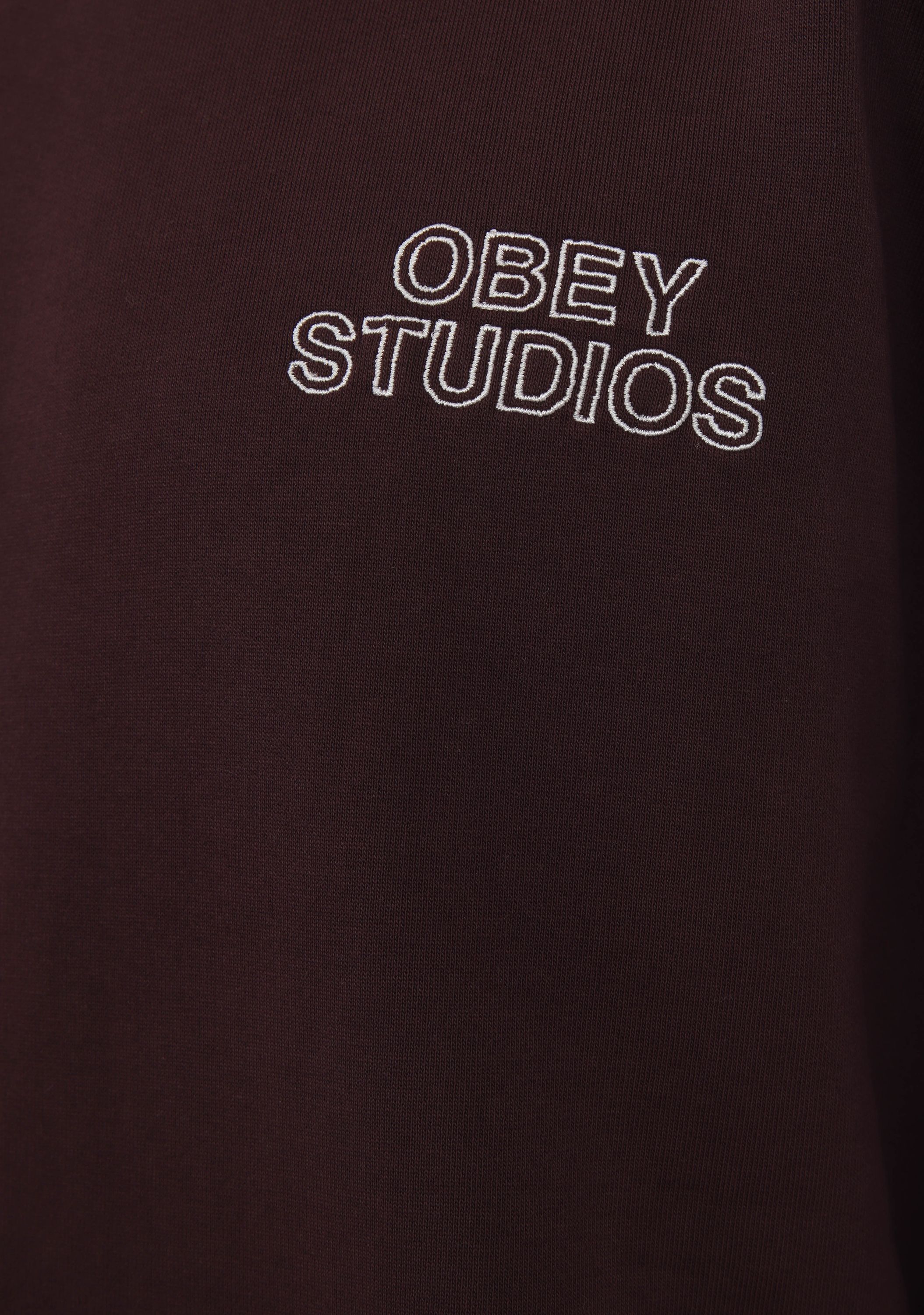 OBEY SWEATER