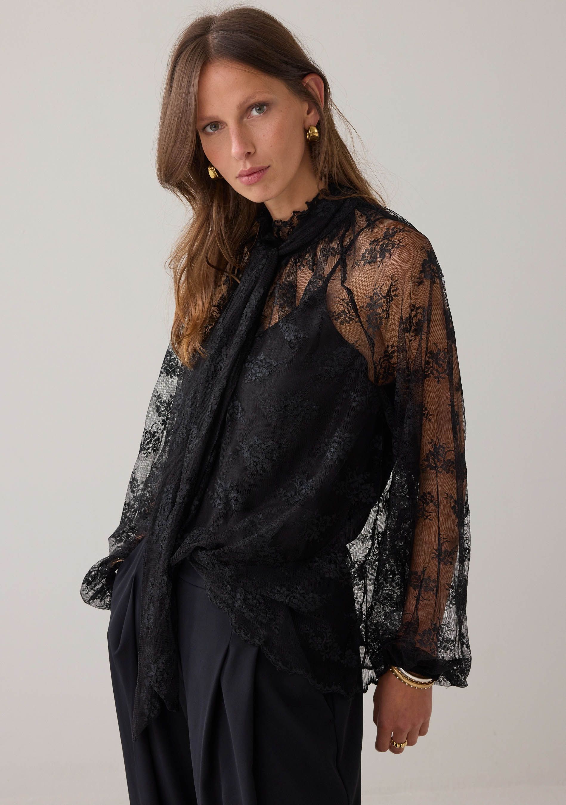 SUMMUM BLOUSE