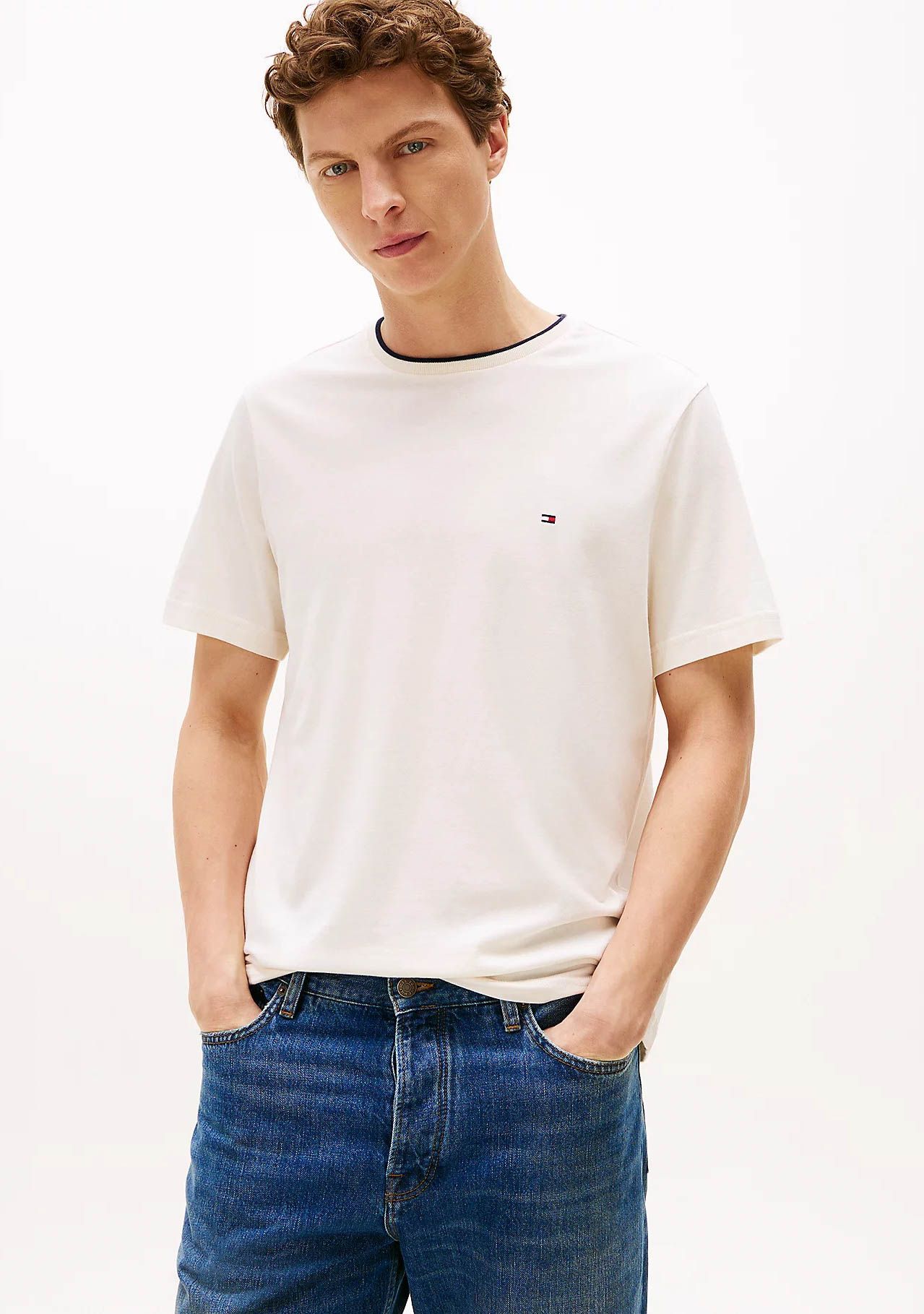 TOMMY HILFIGER TSHIRT