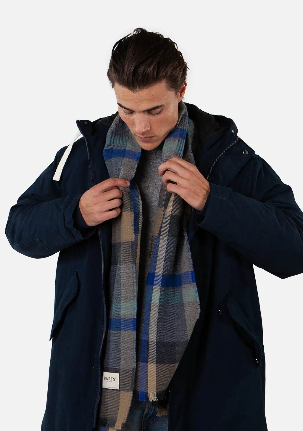 BARTS SHAWL/MUTS