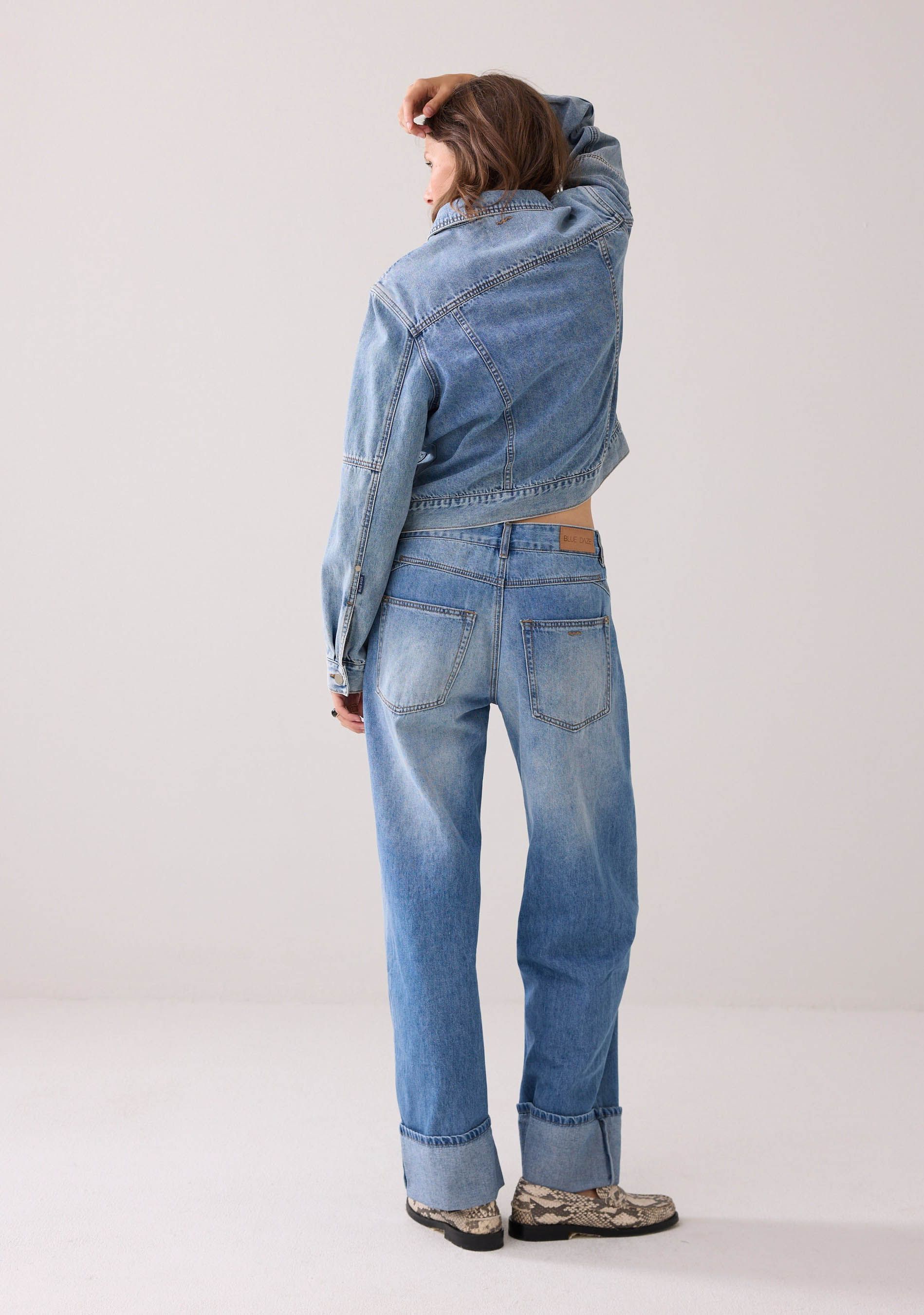 SUMMUM JEANS
