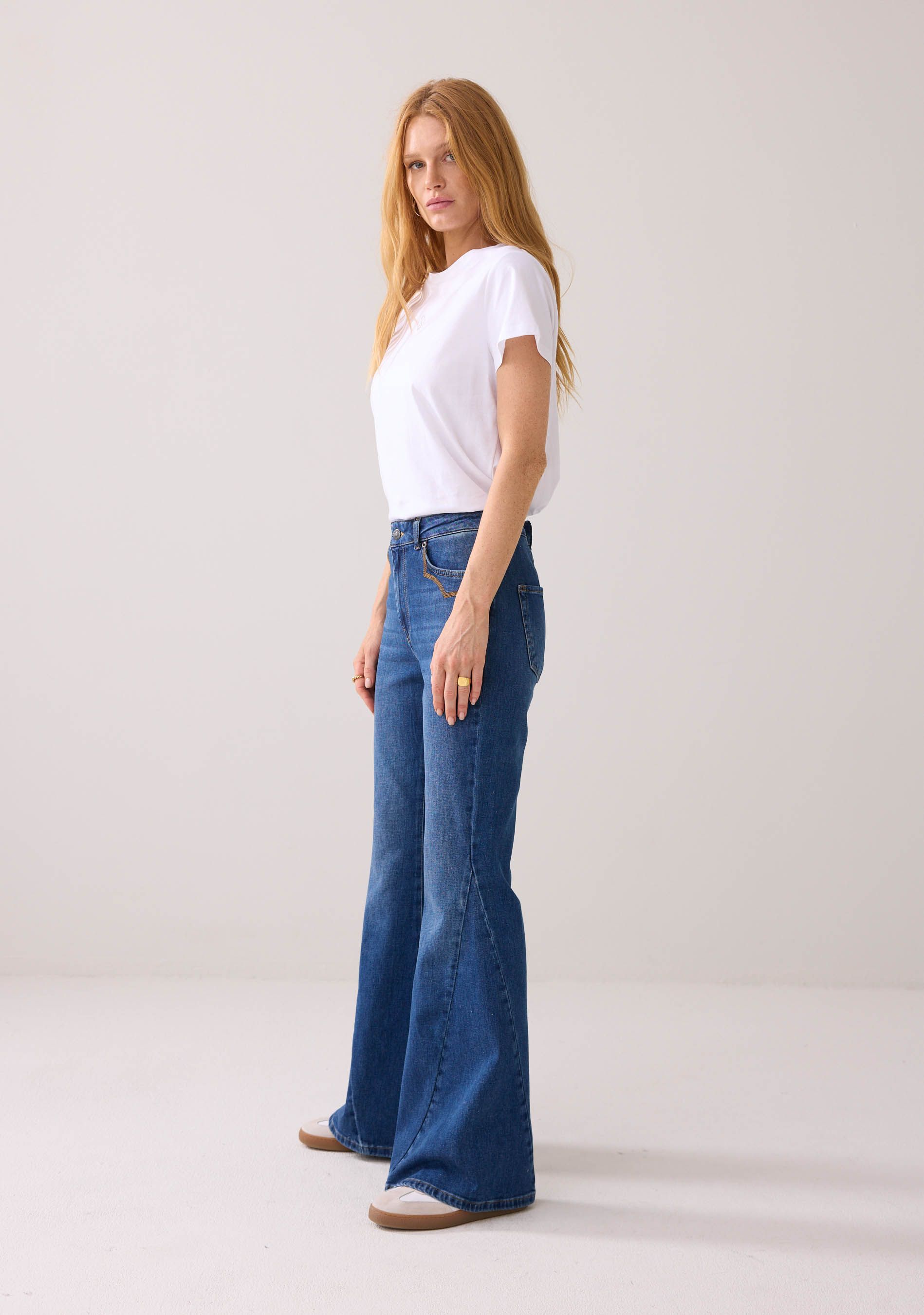 SUMMUM JEANS