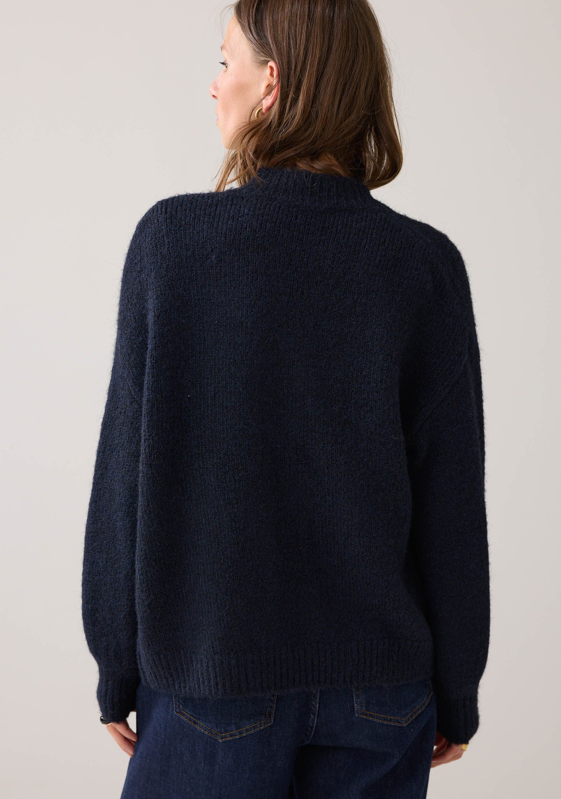 SUMMUM VEST