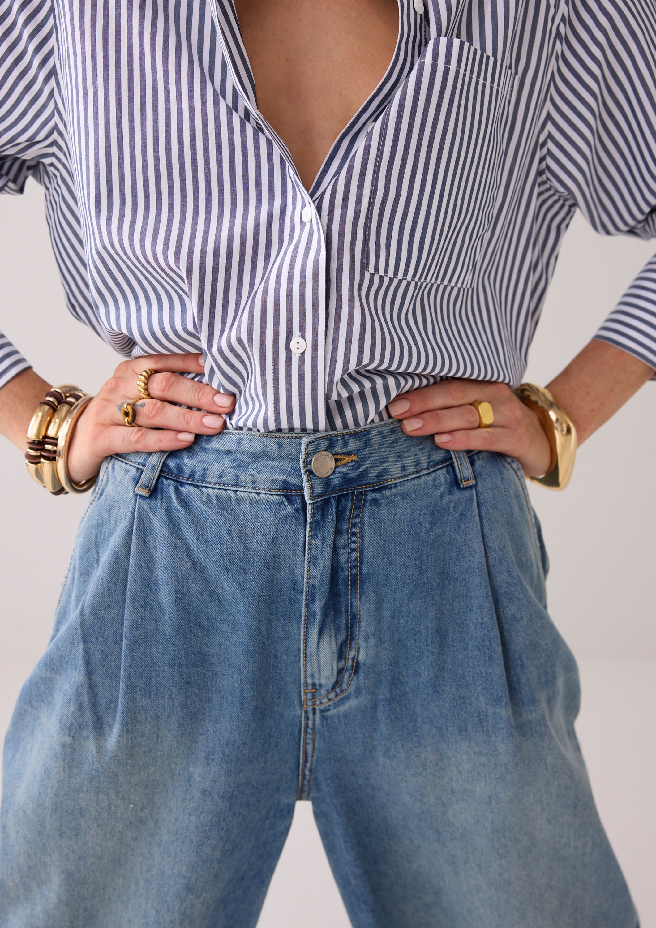 SUMMUM JEANS
