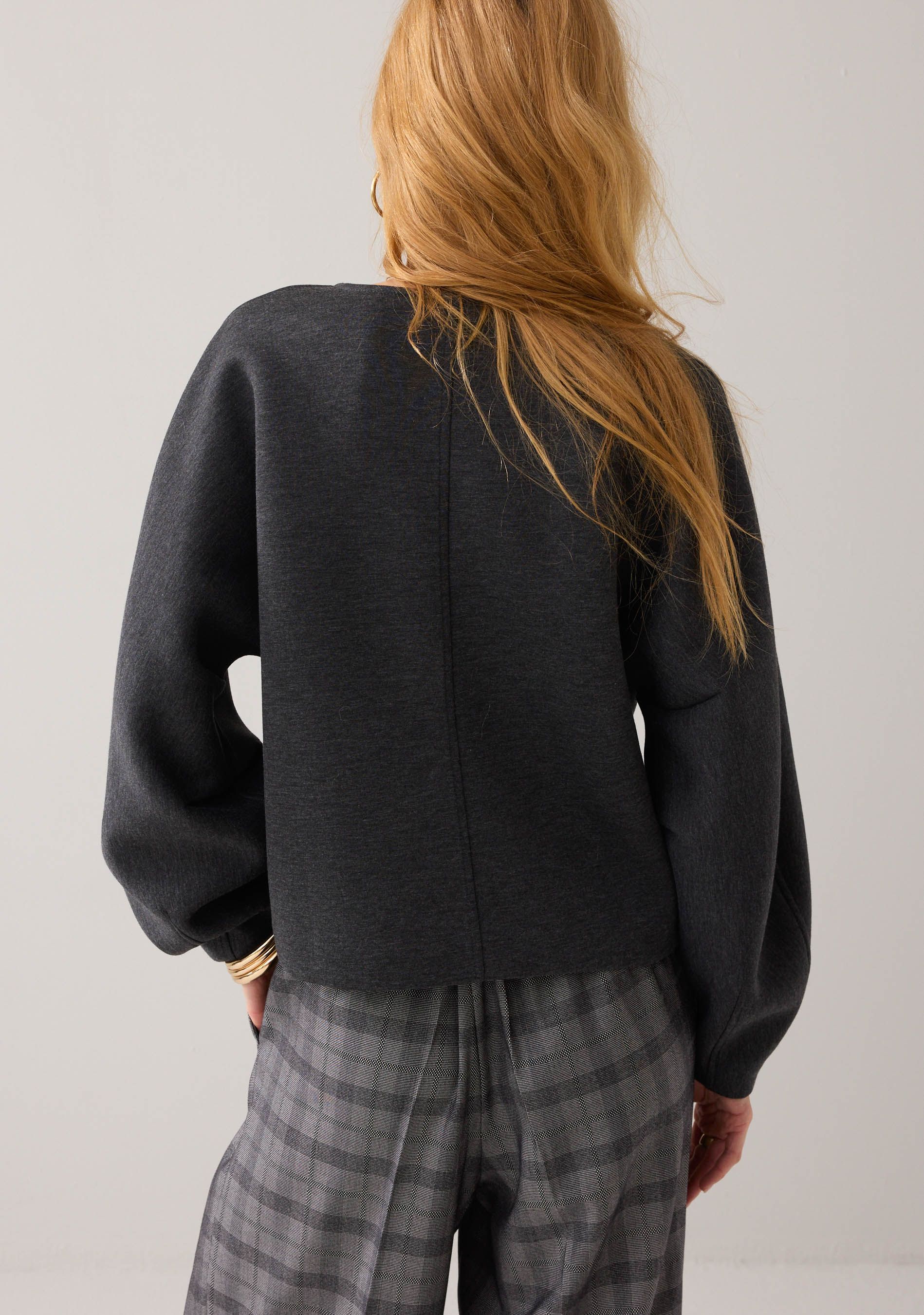 SUMMUM SWEATER
