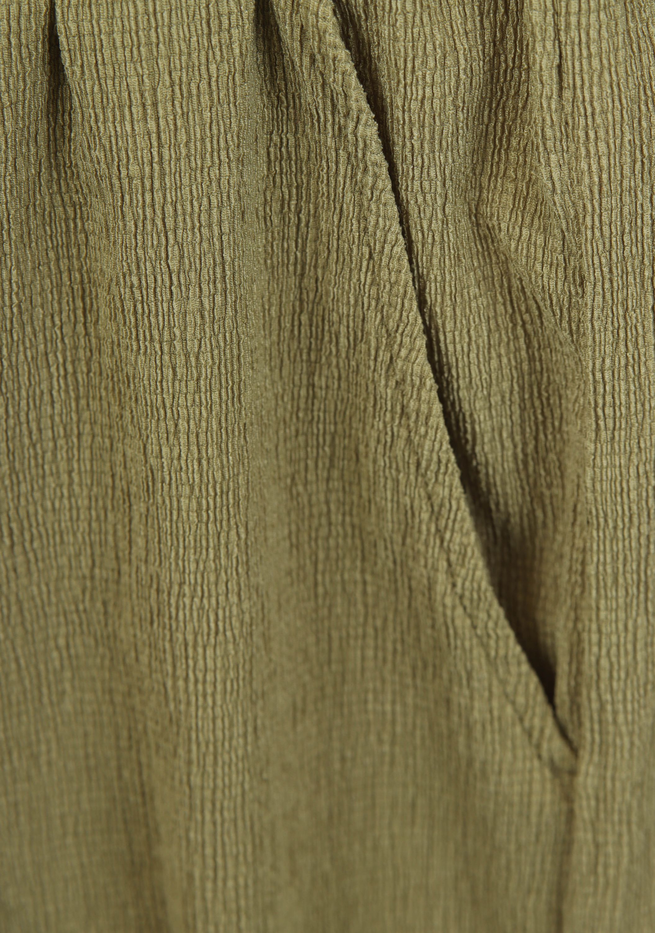 ANNA VAN TOOR SHORT