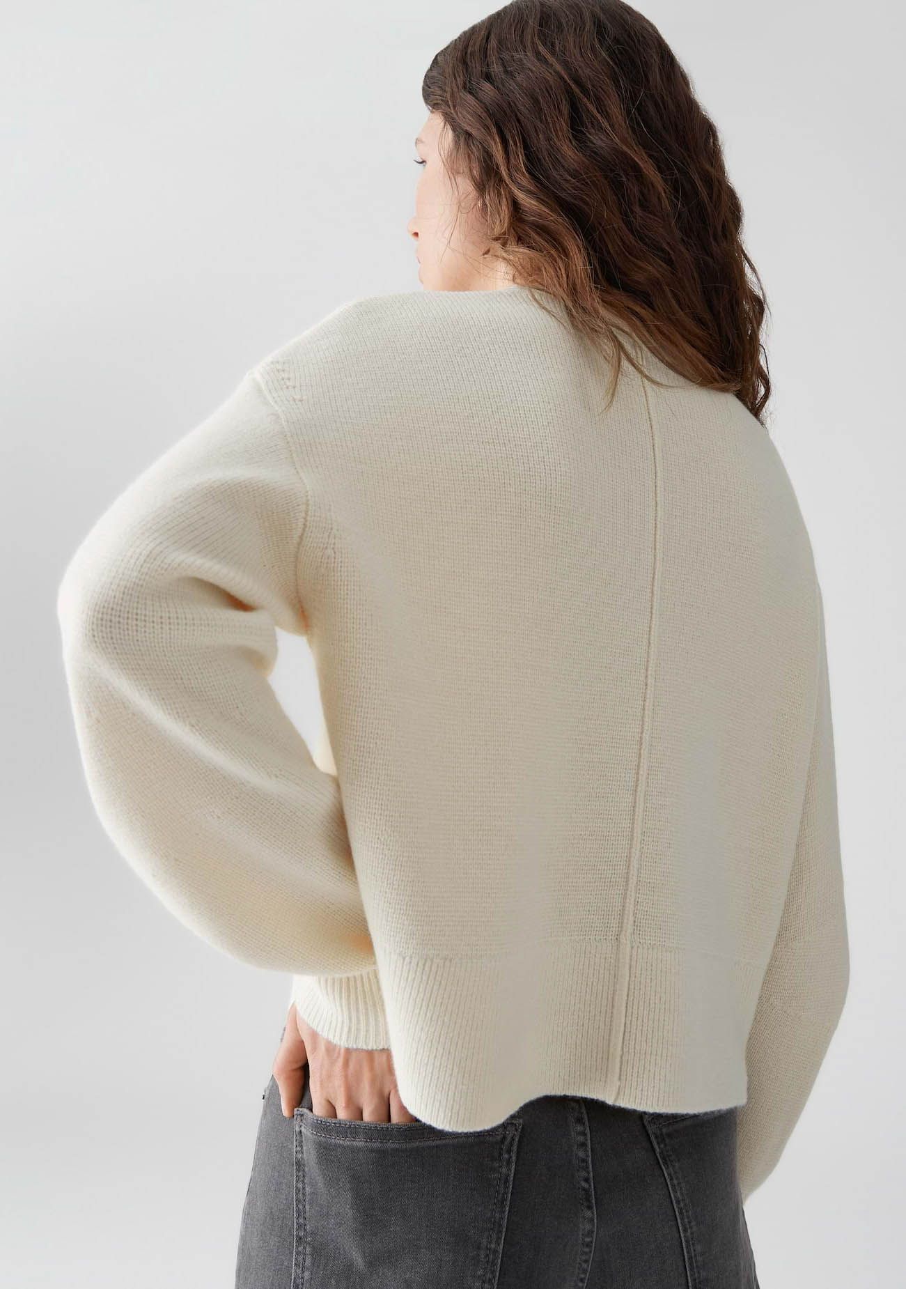 OPUS VEST