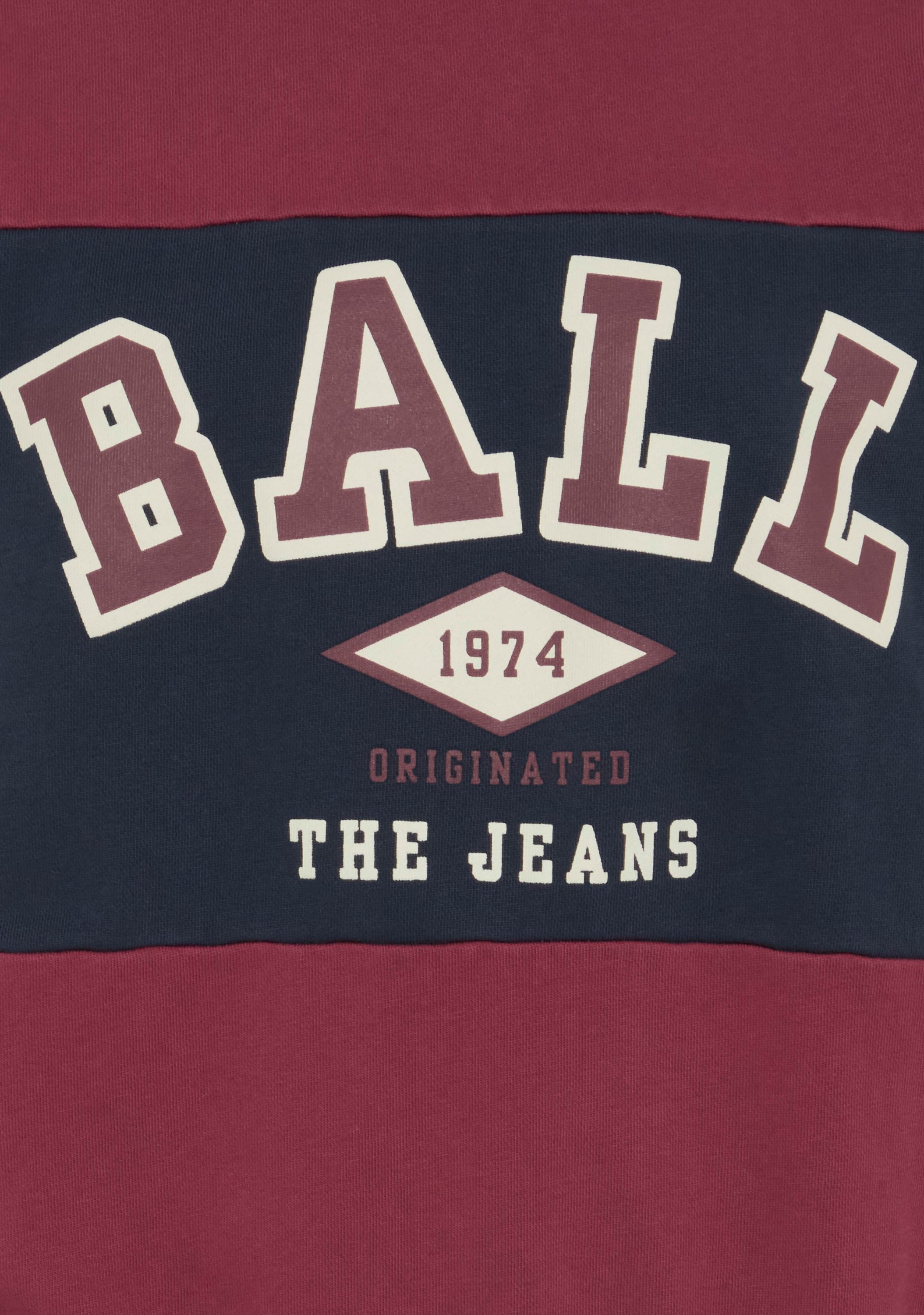 BALL SWEATER