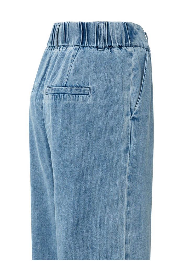 YAYA JEANS