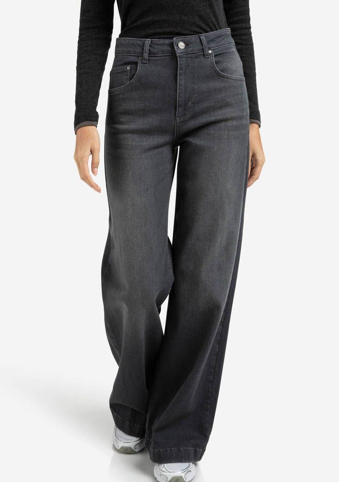 YAYA JEANS