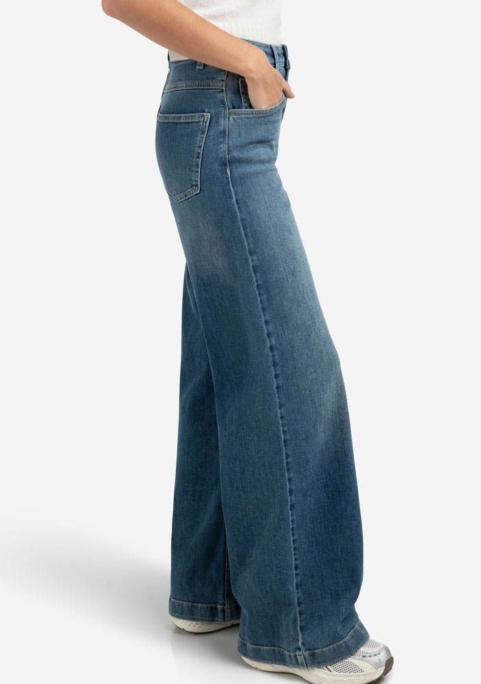 YAYA JEANS