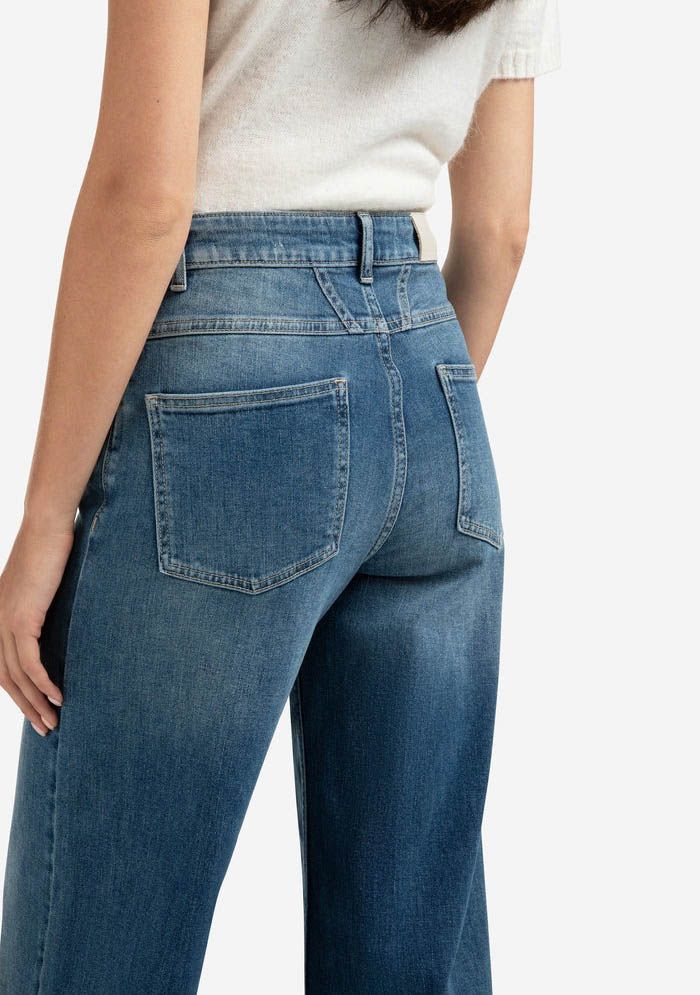 YAYA JEANS
