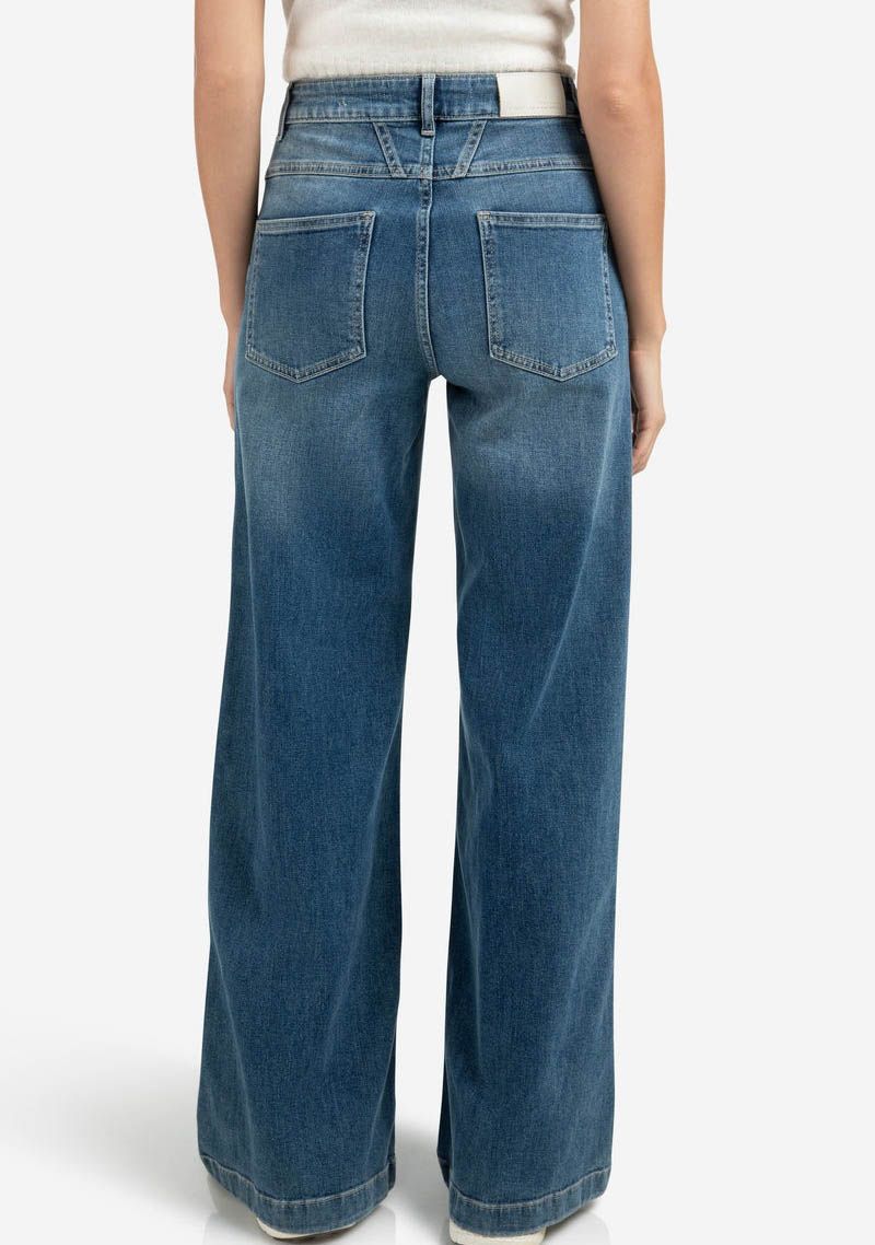 YAYA JEANS