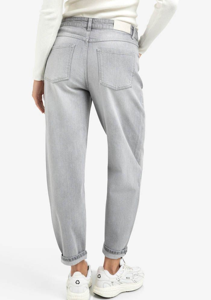 YAYA JEANS