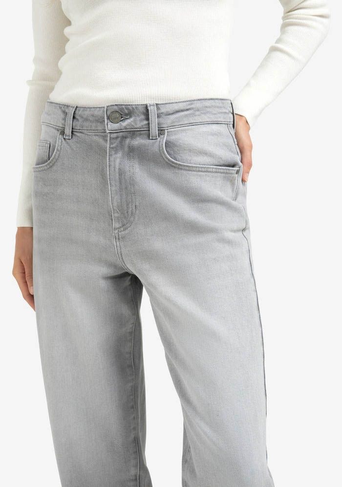 YAYA JEANS