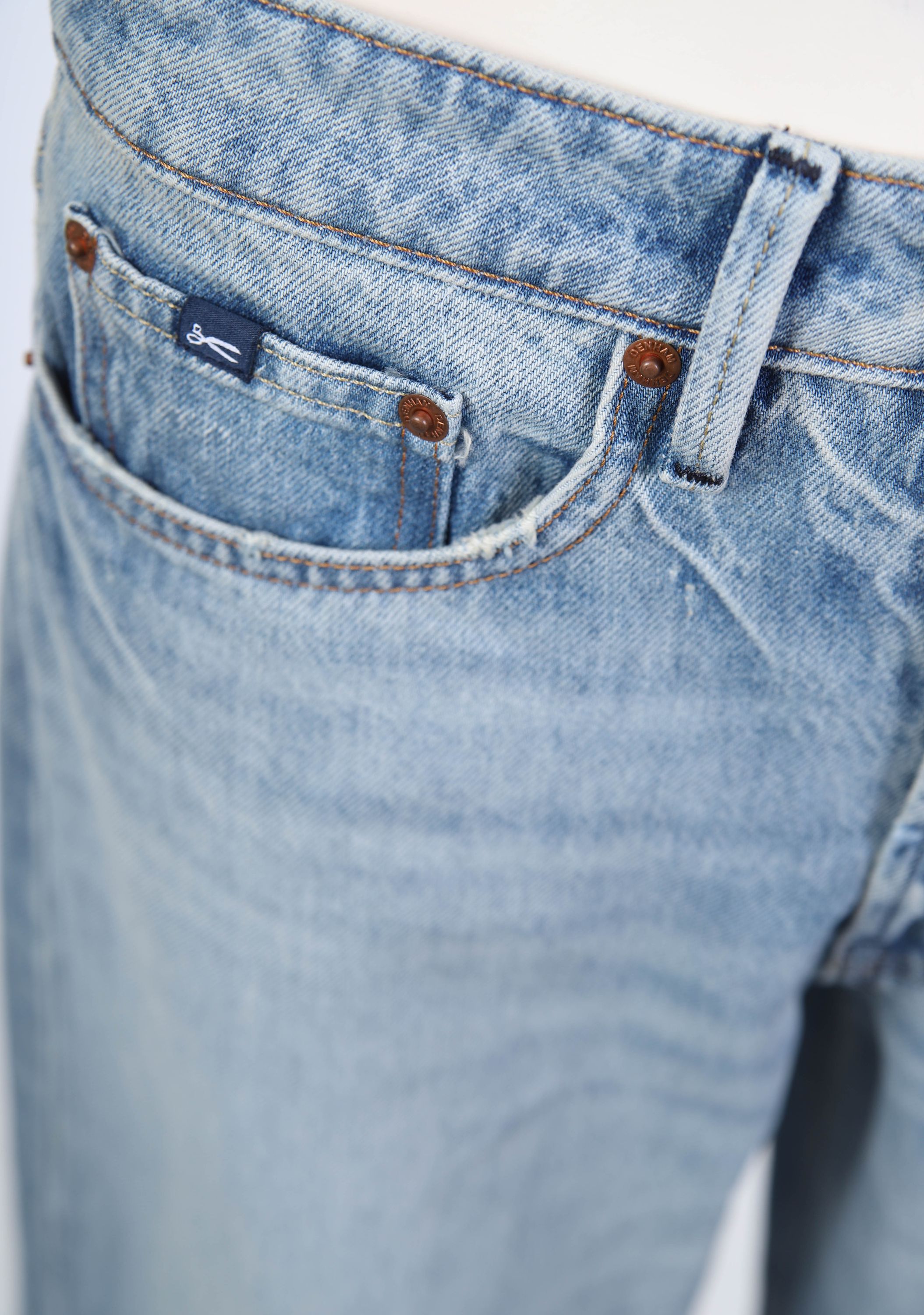 DENHAM JEANS