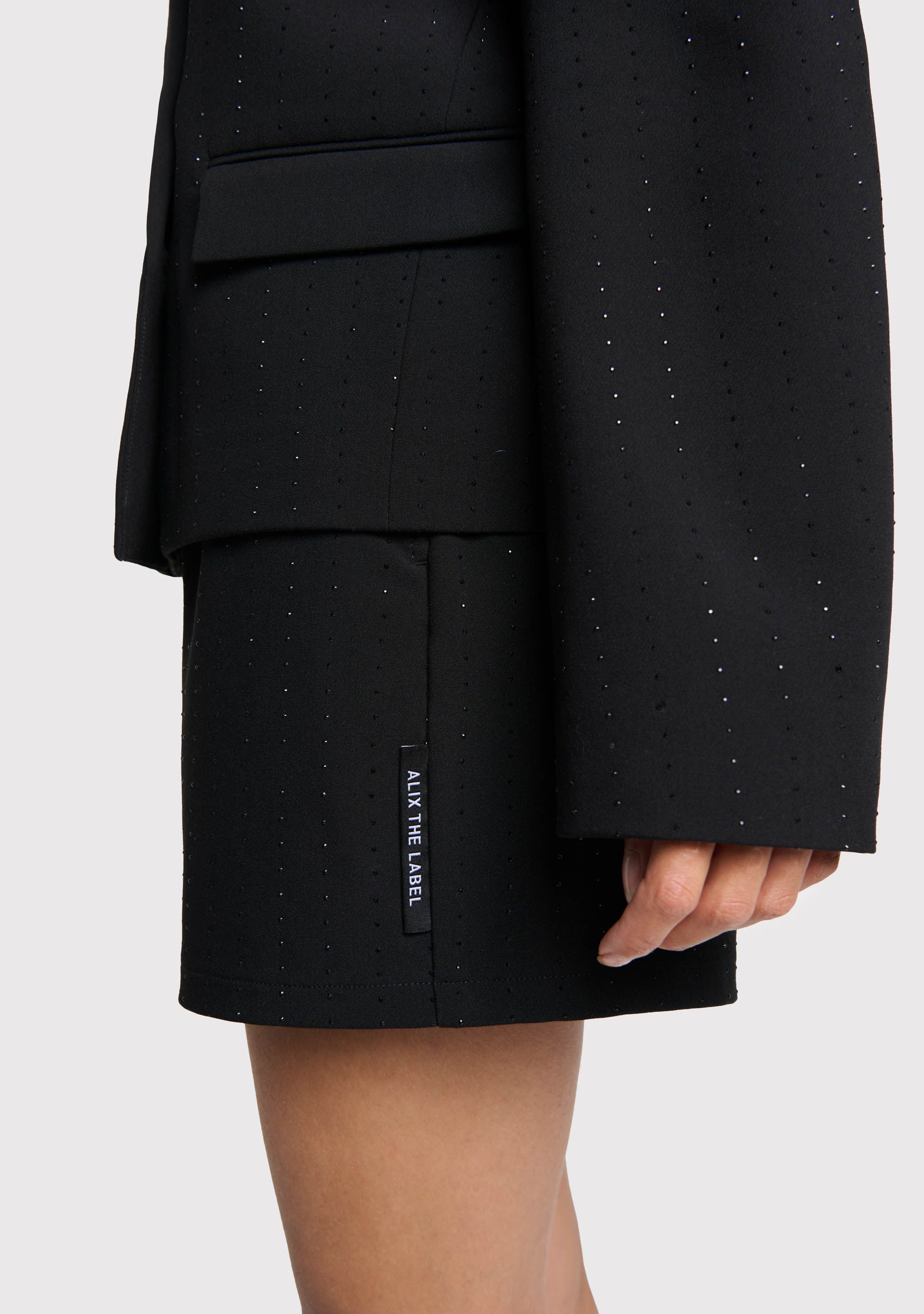 ALIX THE LABEL SHORT