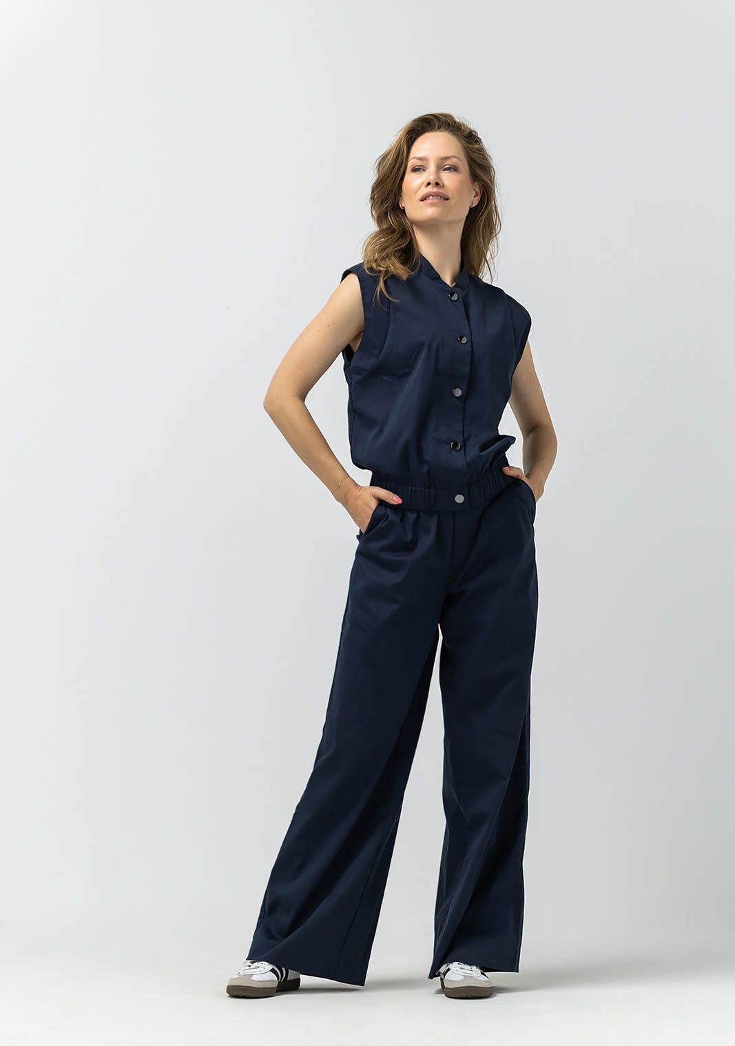 LABEL DOT WIJDE PANTALON