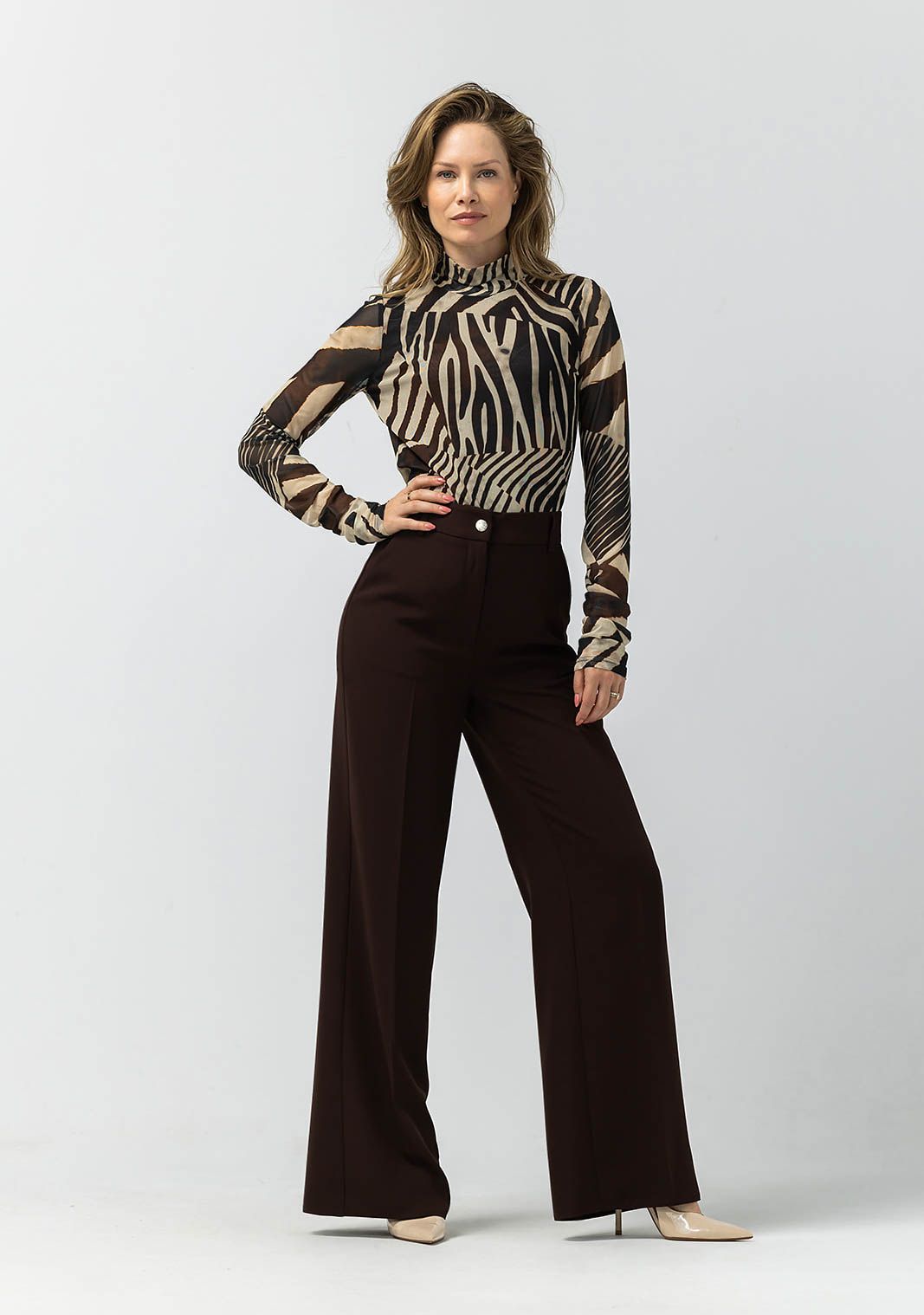 LABEL DOT BLOUSE