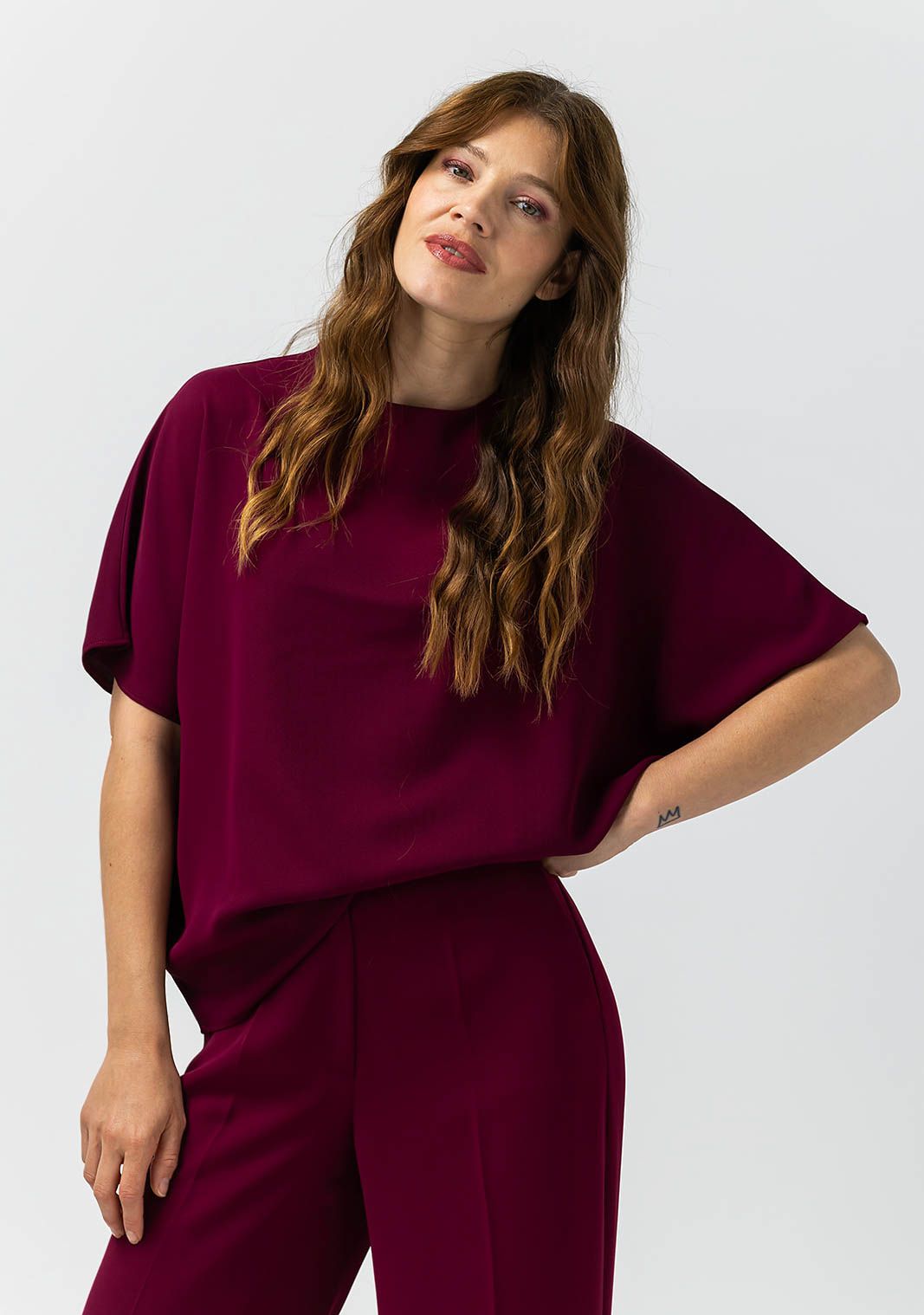 LABEL DOT BLOUSE