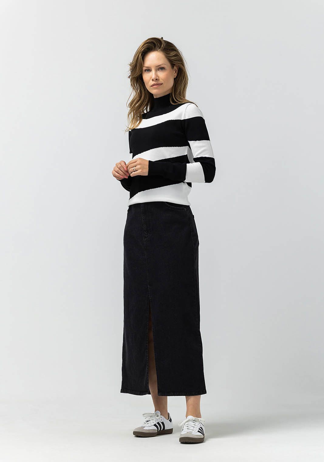 LABEL DOT SHIRT