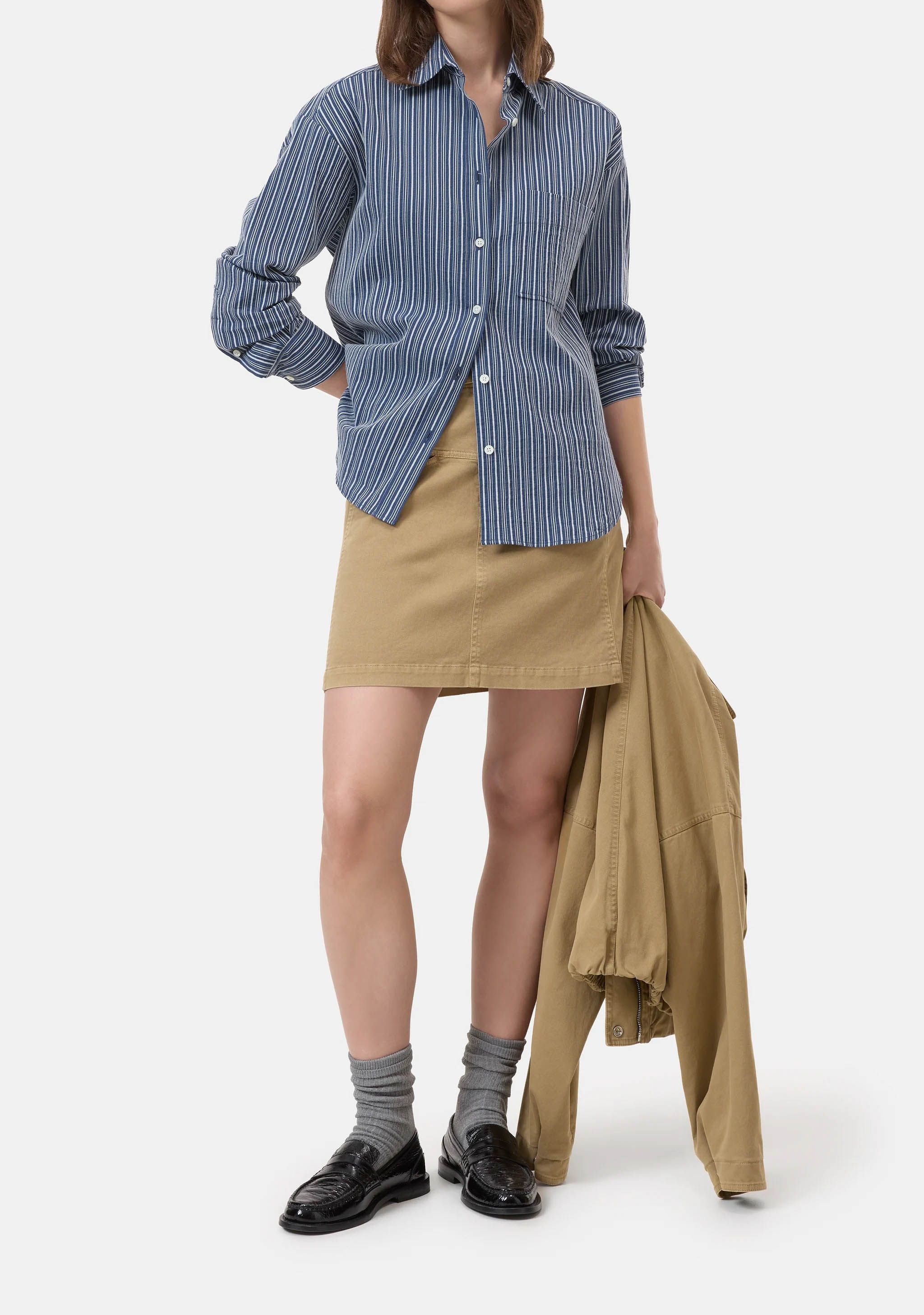 CLOSED BLOUSE