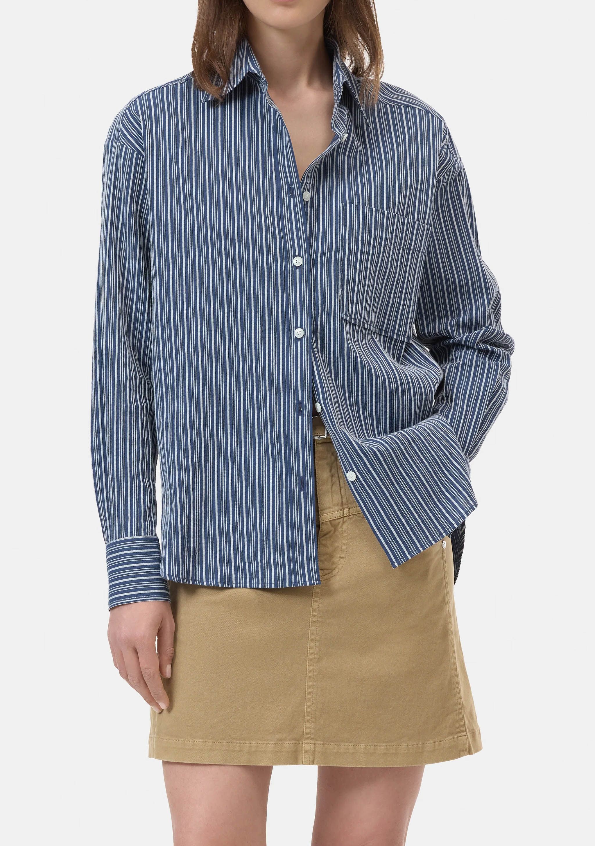 CLOSED BLOUSE