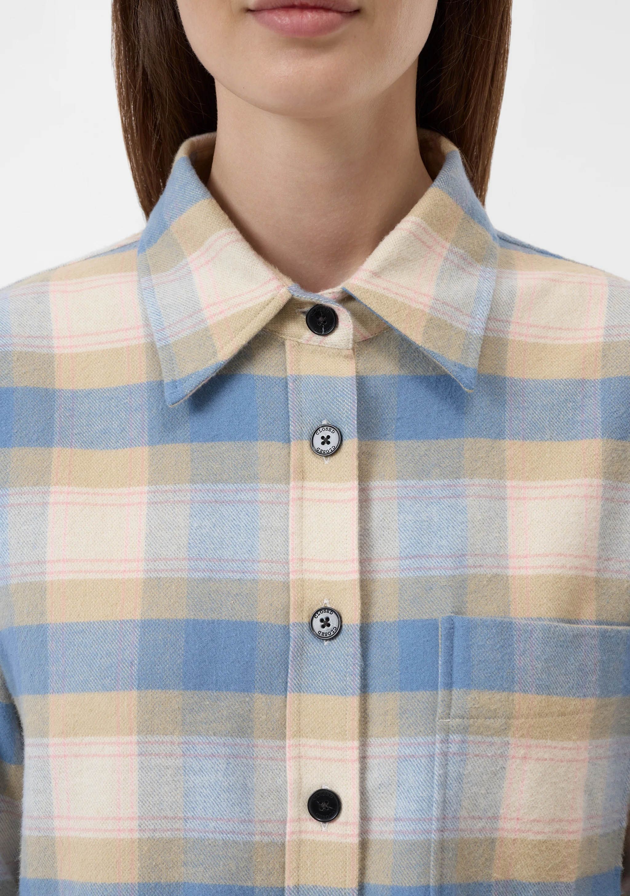 CLOSED BLOUSE