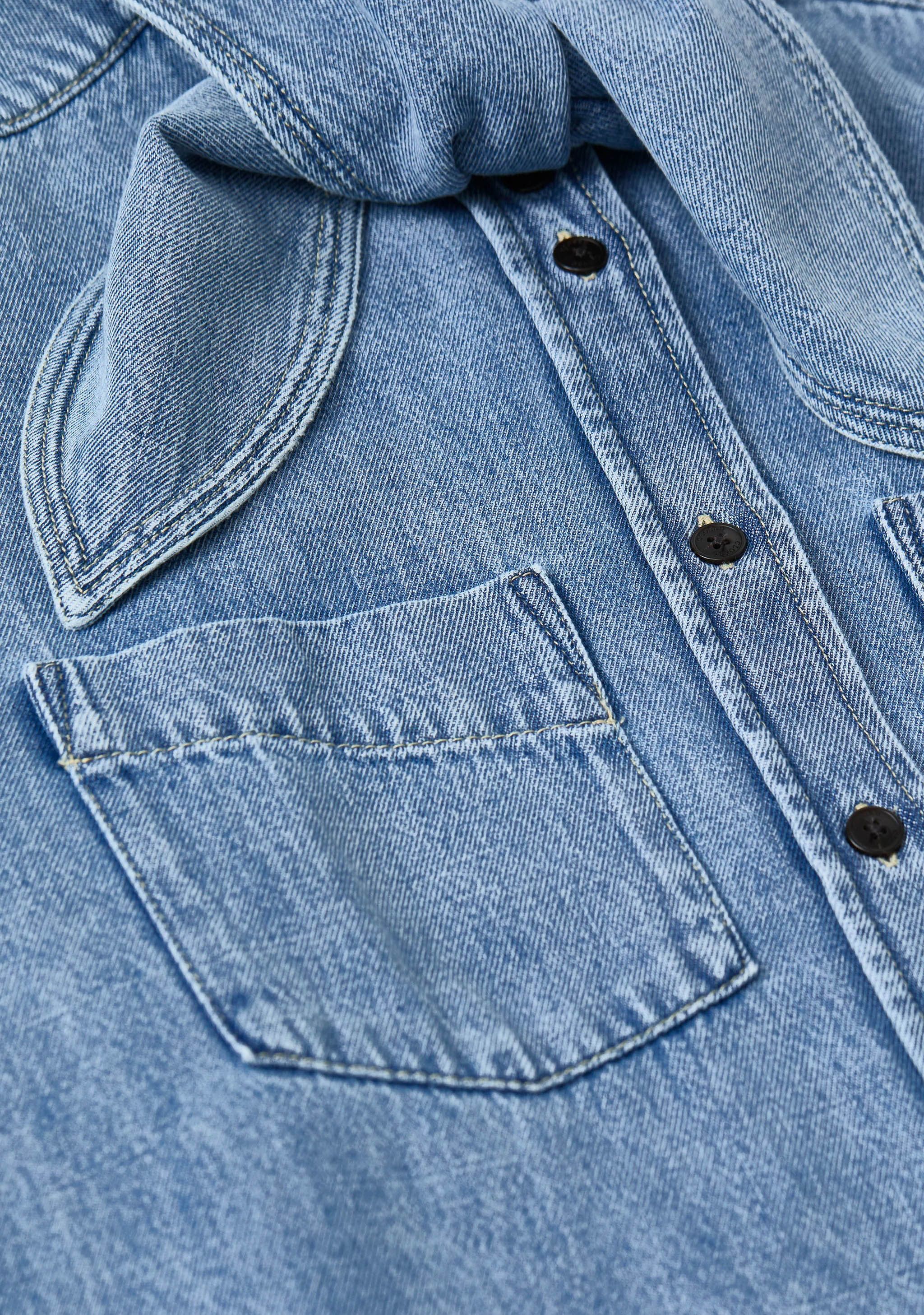 CLOSED BLOUSE