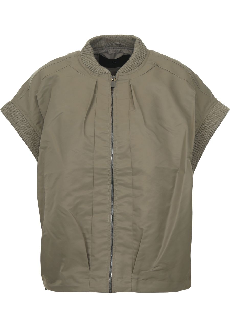 WITH BLACK BODYWARMER